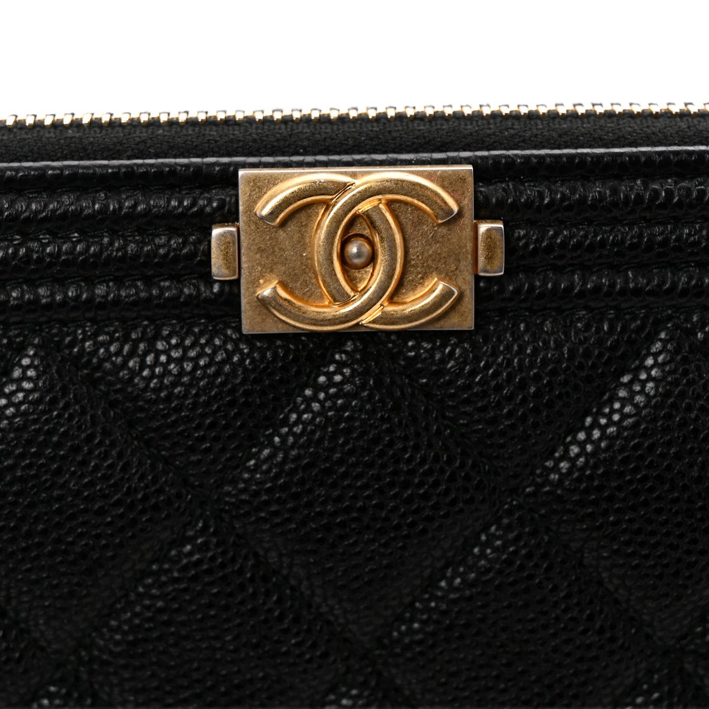 Caviar Quilted Small Zipped Boy Pouch Black