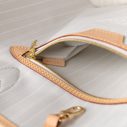 Louis Vuitton Monogram Giant By The Pool Neverfull MM Brume 9 of 10
