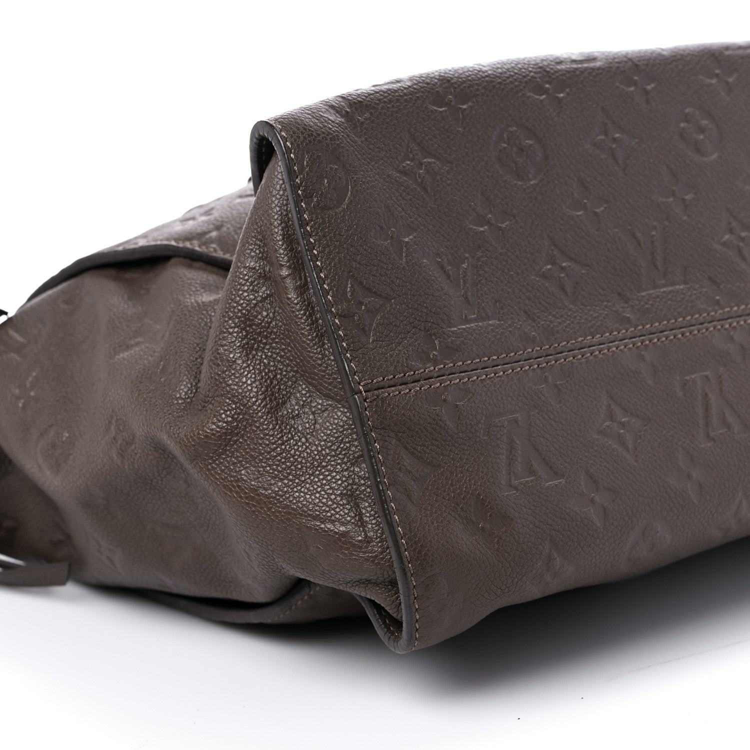 Louis Vuitton Empreinte Lumineuse PM Ombre 8 of 13