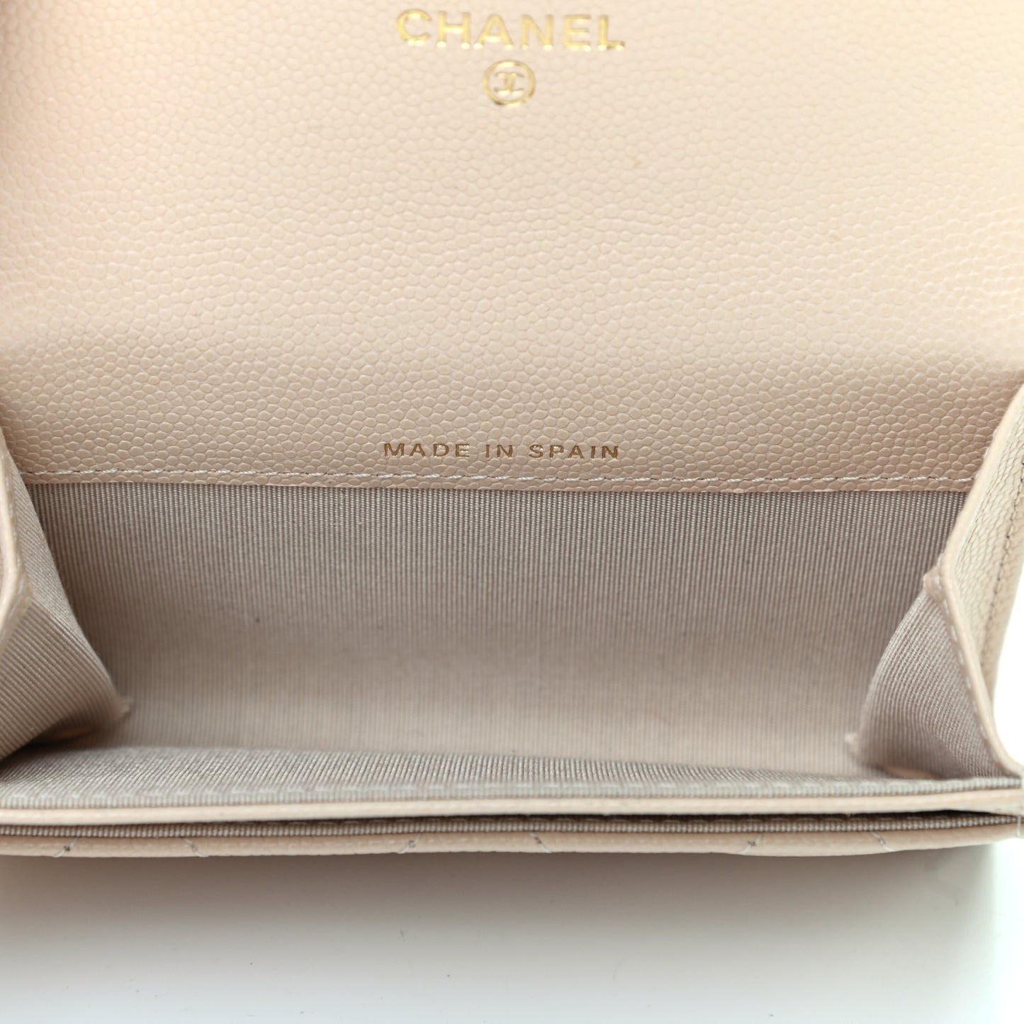 Caviar Pearl Quilted Coco Candy Flap Card Holder Beige