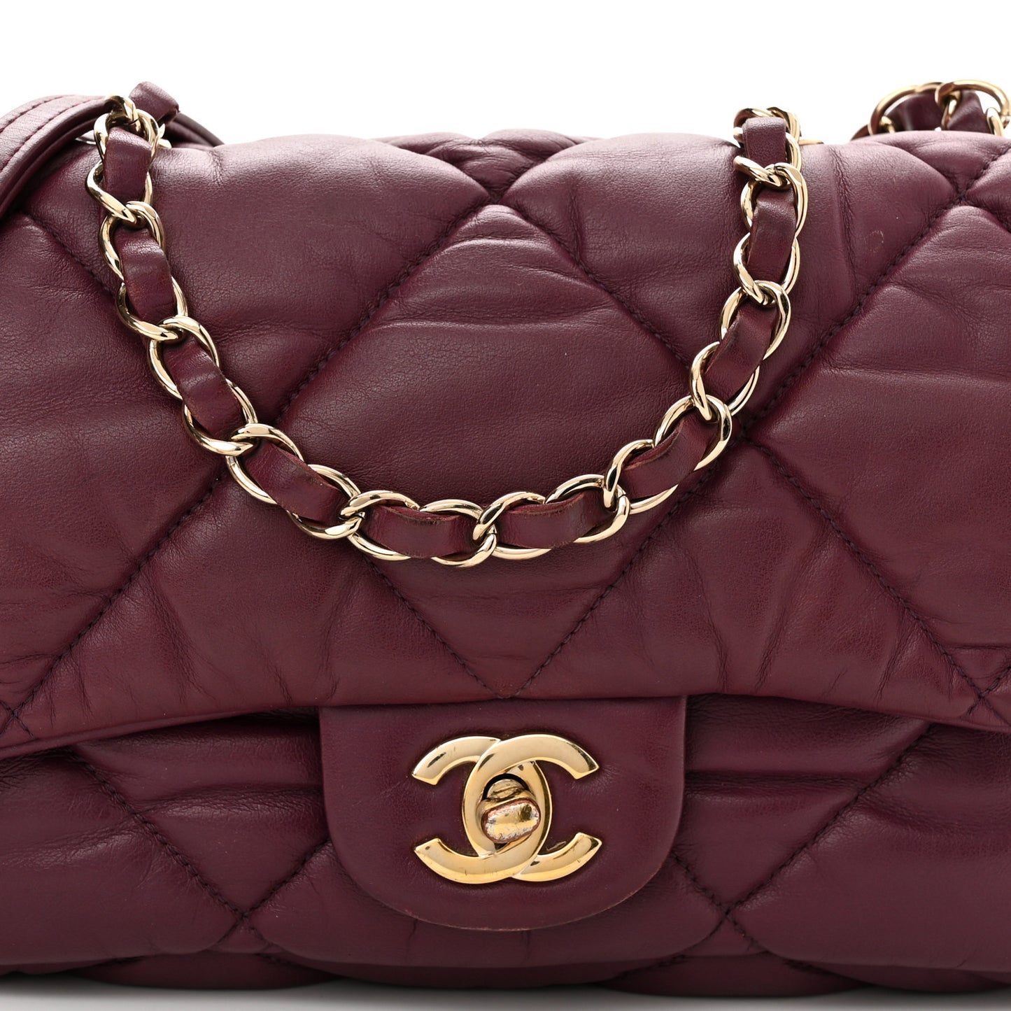 Calfskin Quilted Medium Bubbly Flap Burgundy