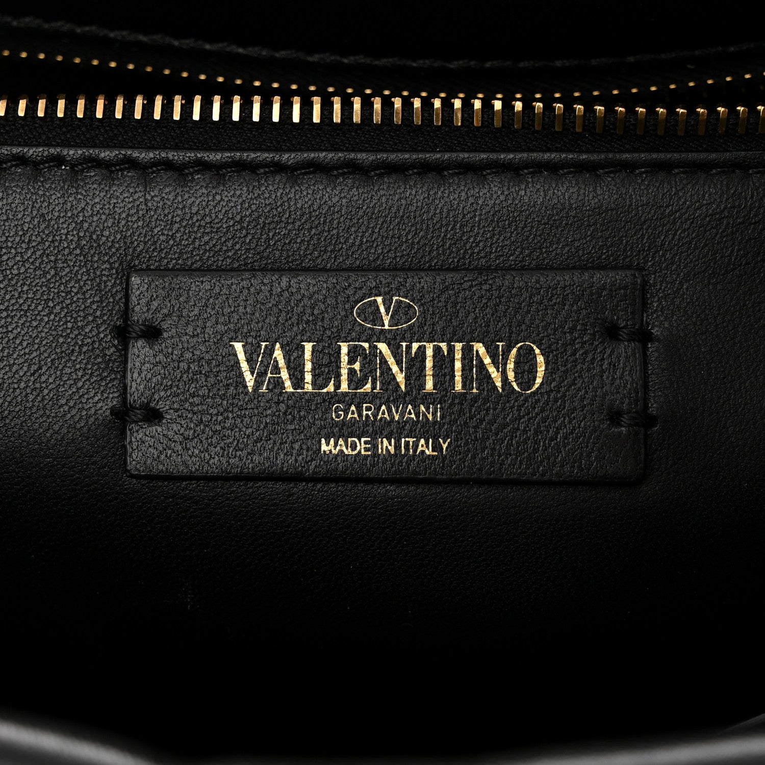 Valentino Garavani Nappa Large Roman Stud Shoulder Bag Black 6 of 11