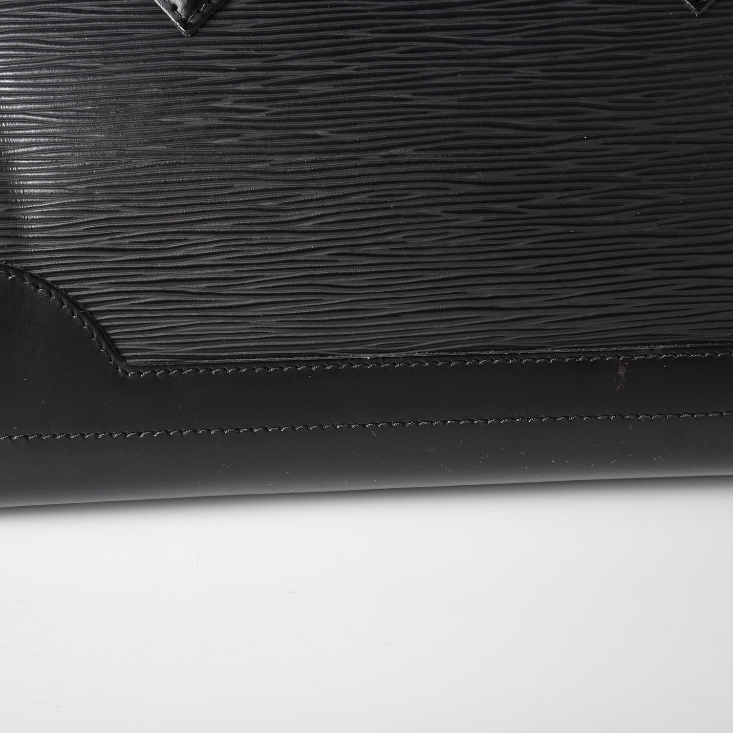 Louis Vuitton Epi Madeleine PM Black 10 of 14