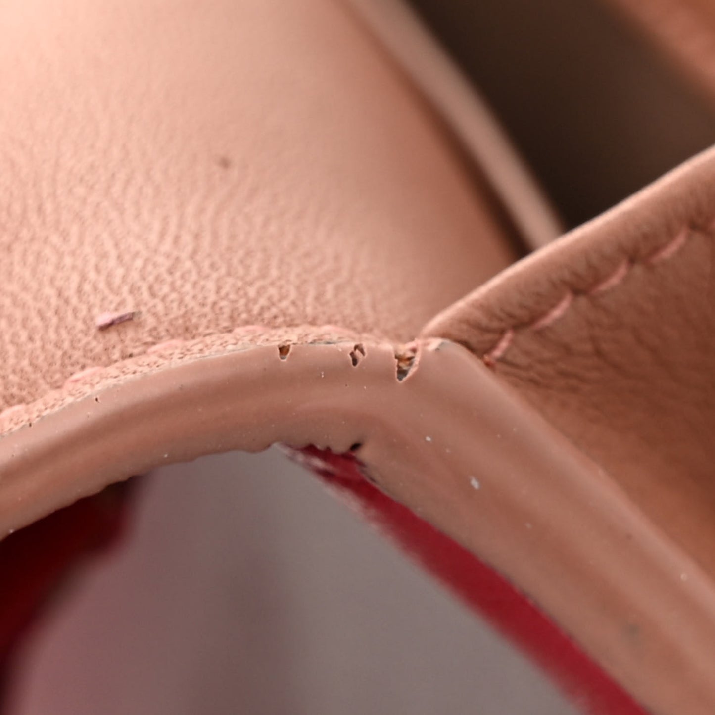 Nappa Intrecciato Checker Chain Wallet Beige Red