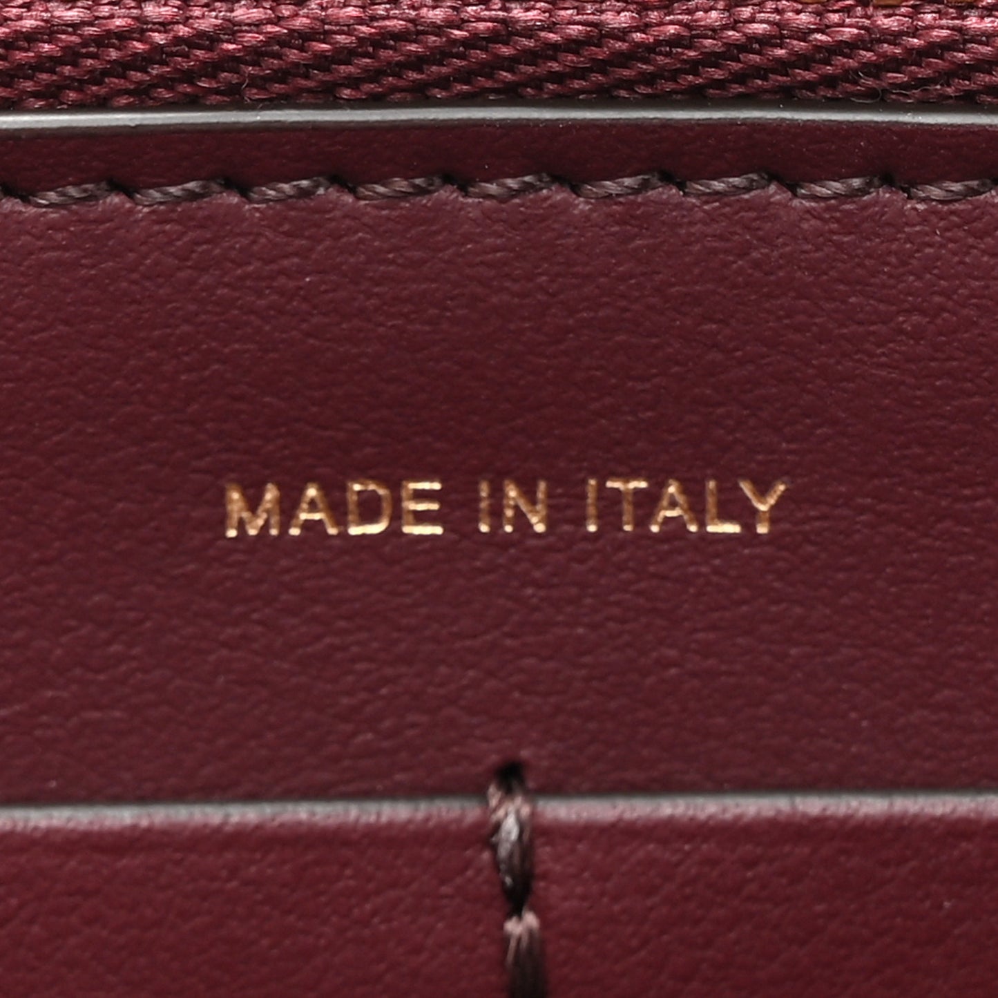 Calfskin Logo Hazelmere Wallet With Detachable Strap Deep Maroon