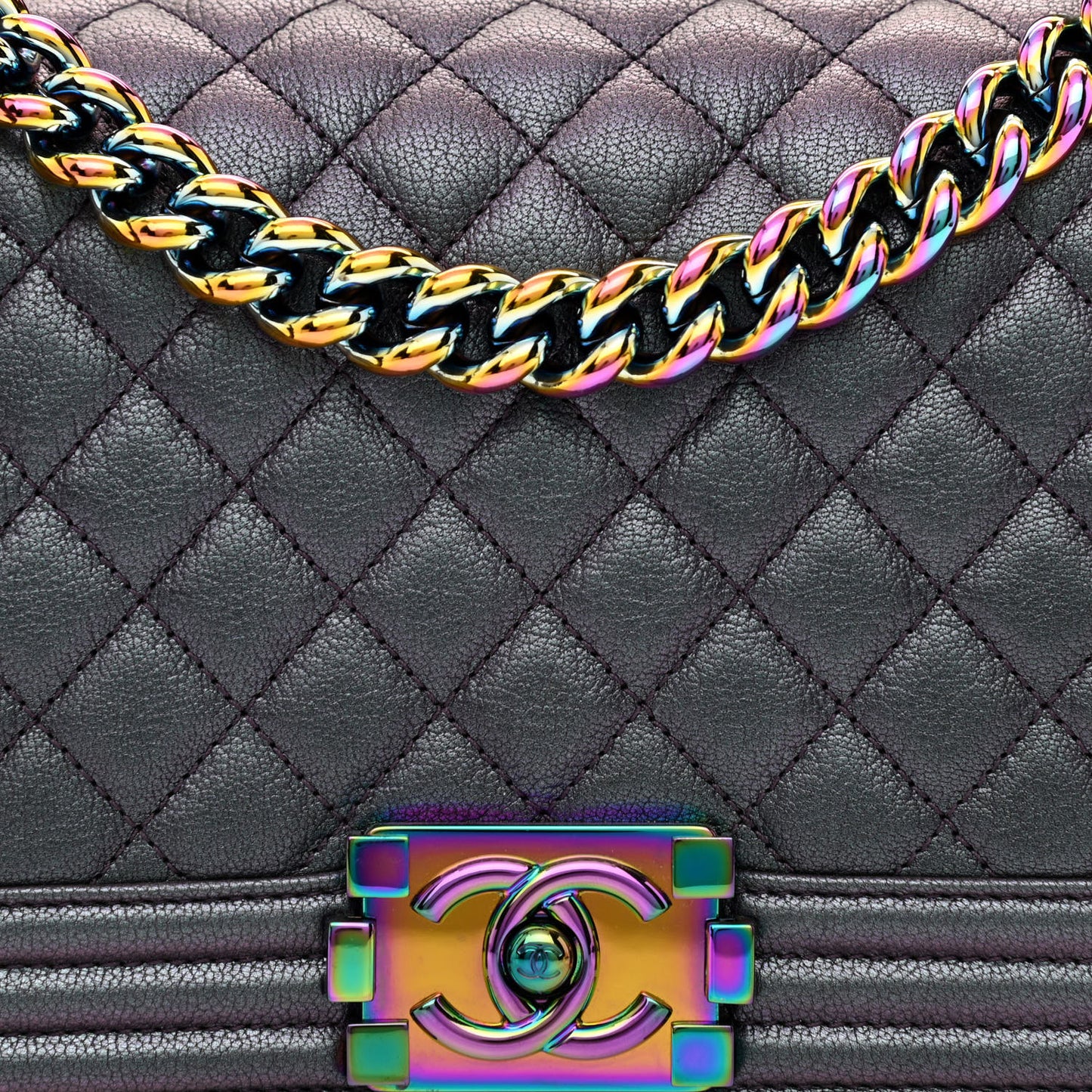 Iridescent Goatskin Quilted Medium Boy Flap Purple