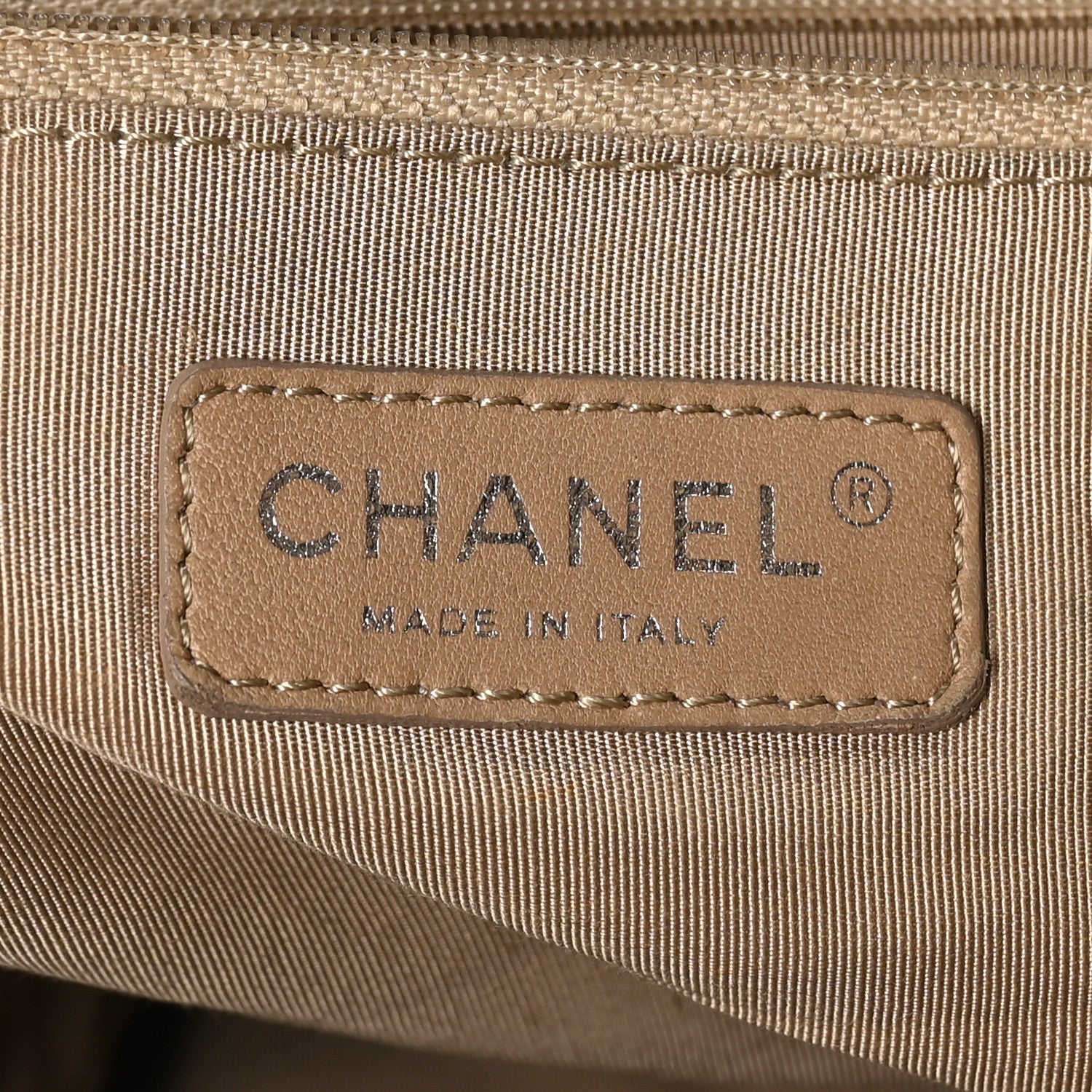 Chanel Caviar Quilted CC Zip Around Shoulder Bag Black 6 of 10
