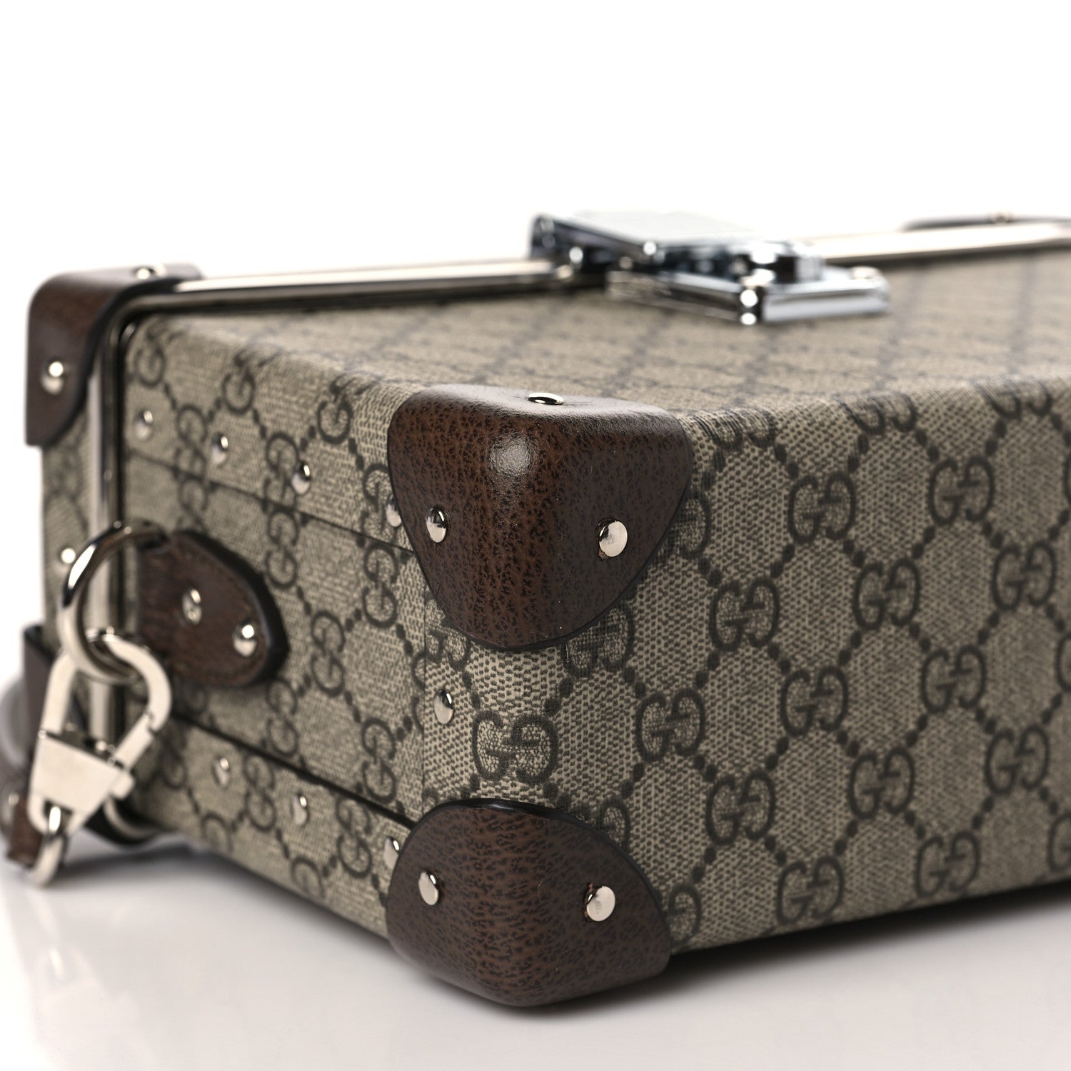 Gucci GG Supreme Monogram Globe-Trotter Beauty Case Brown 9 of 9