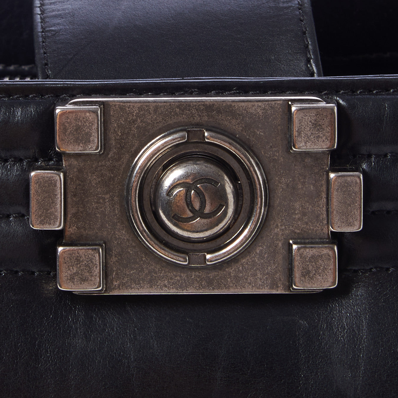 Chanel Glazed Calfskin Boy Tote Black 8 of 10