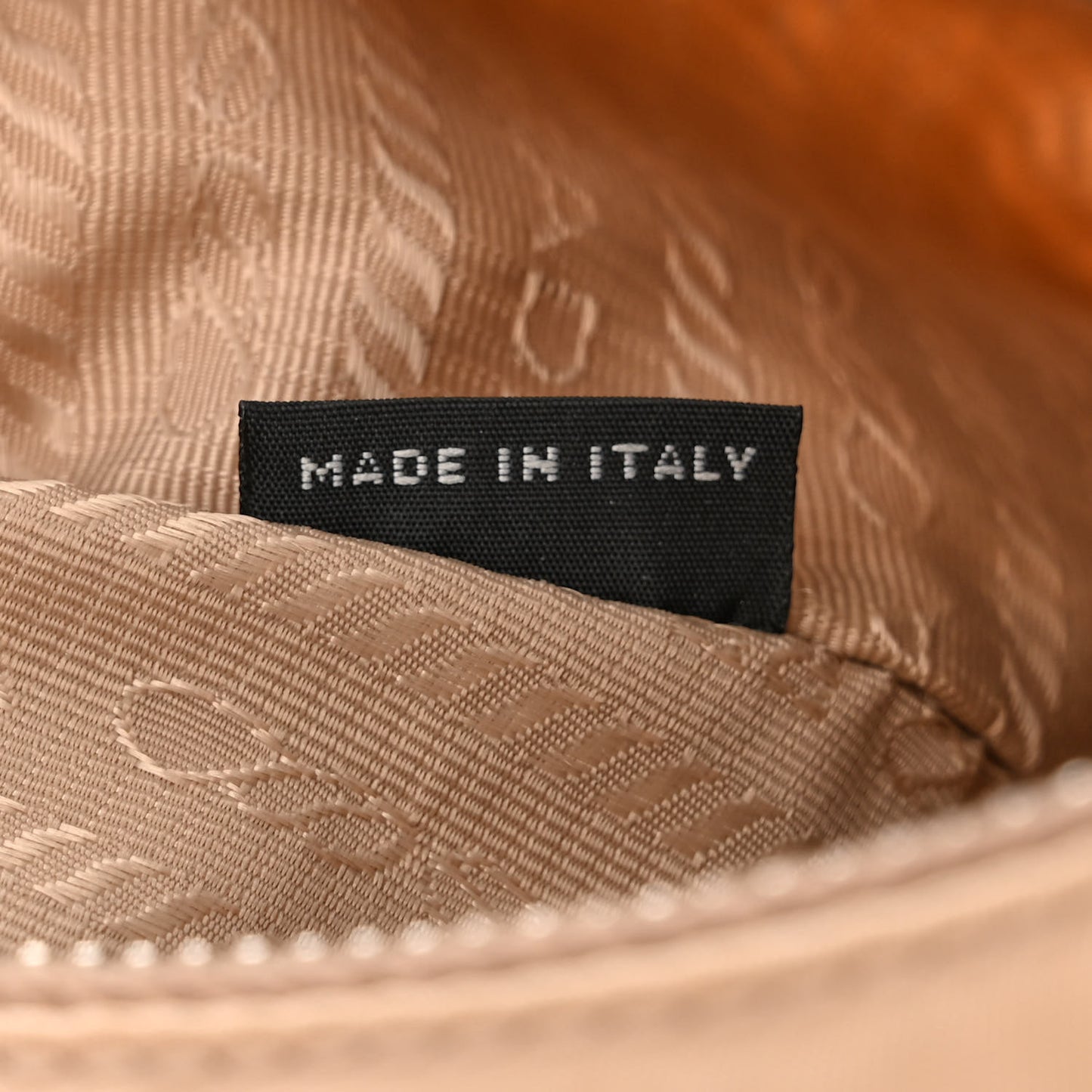 Nylon Re-Edition 2005 Shoulder Bag Cammeo