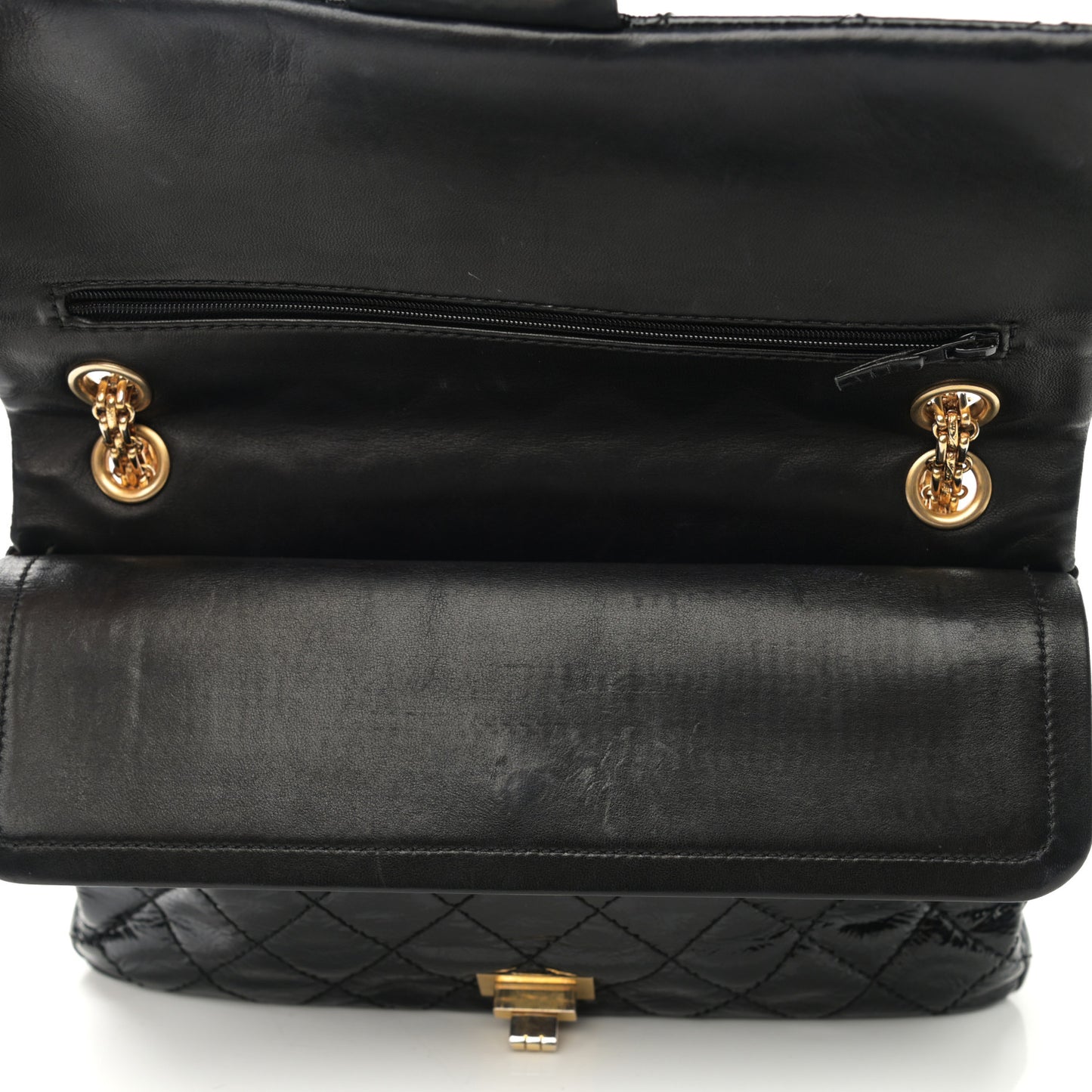 Distressed Patent Quilted 2.55 Reissue 226 Flap Black