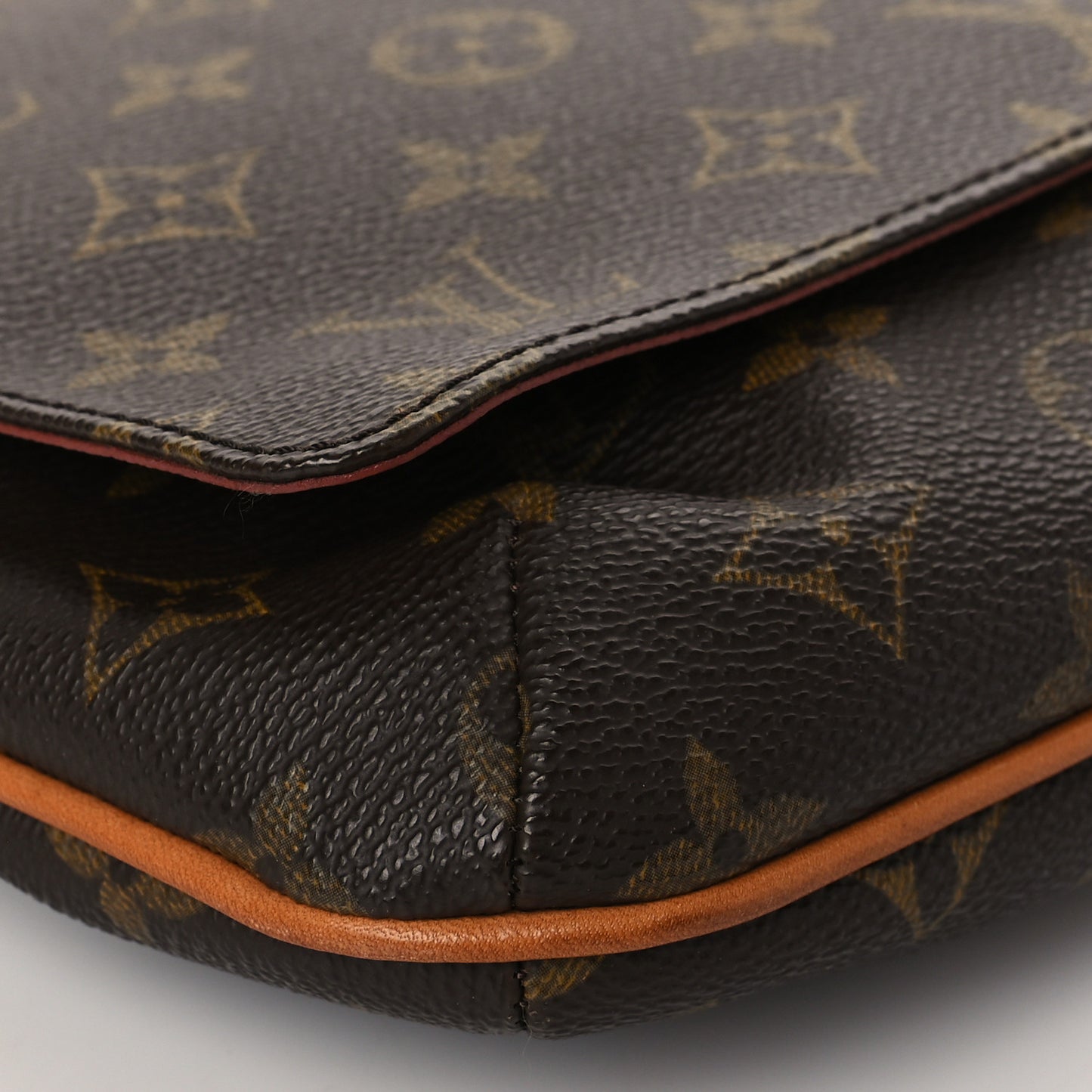 Monogram Musette Tango