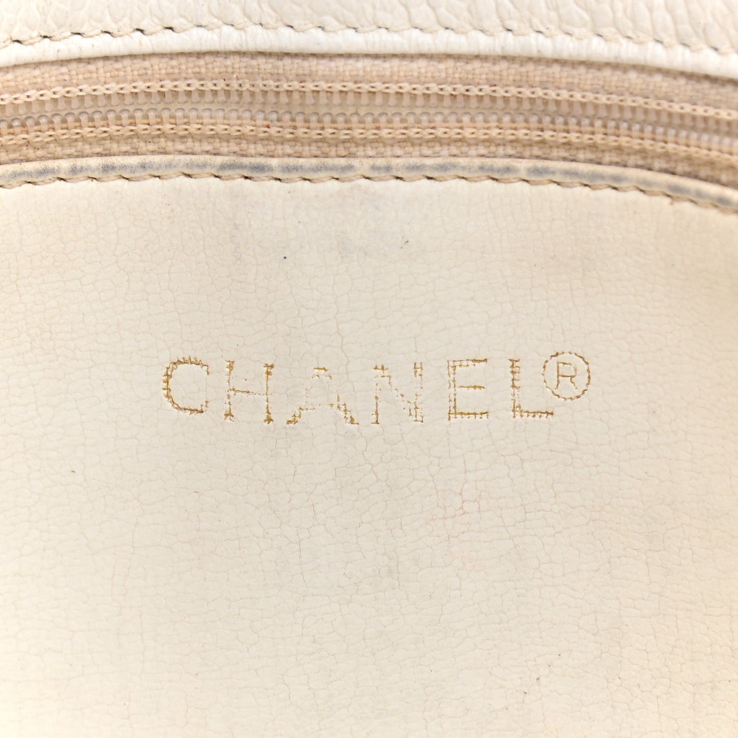 Caviar CC Shoulder Bag White