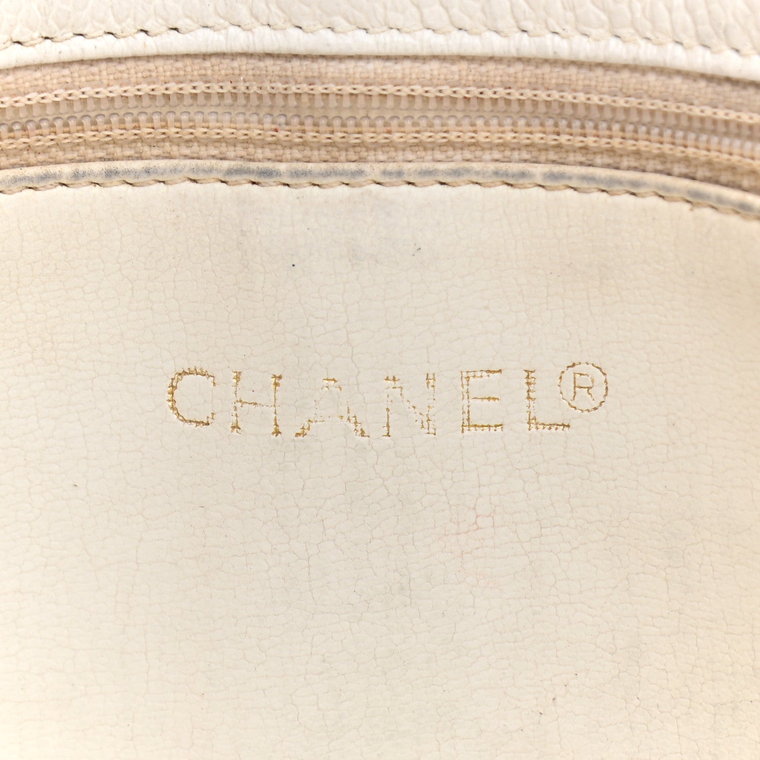 Chanel Caviar CC Shoulder Bag White 8 of 17