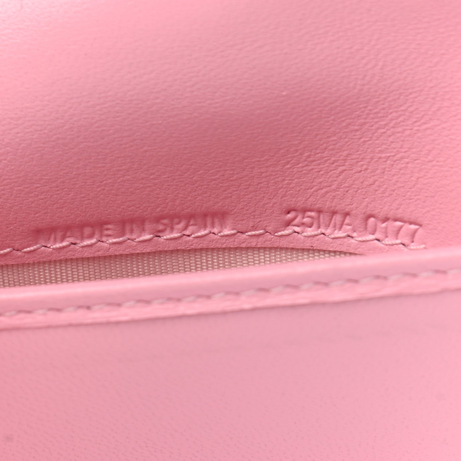 Christian Dior Lambskin Cannage Bi-Color Small Lady Dior Flap Card Holder Black Pink 7 of 9