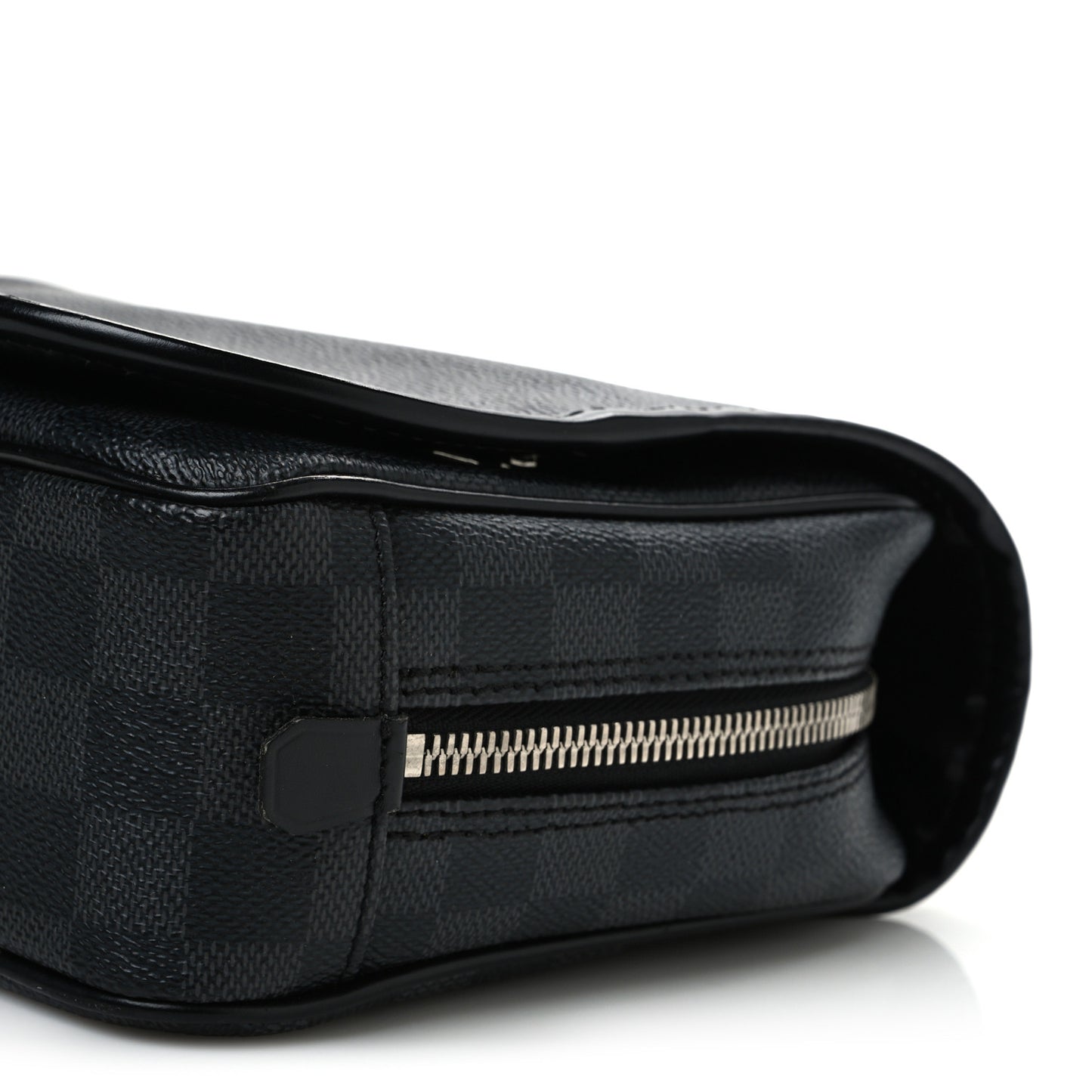 Damier Graphite Truth Suspendable Messenger Bag