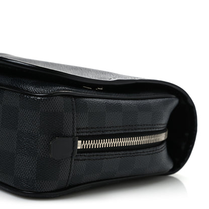 Louis Vuitton Damier Graphite Truth Suspendable Messenger Bag 9 of 11