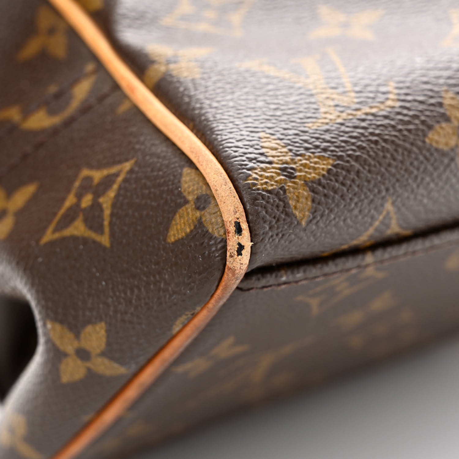 Louis Vuitton Monogram Manhattan GM 15 of 27