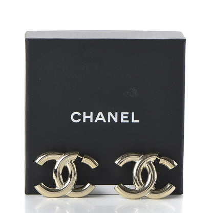 Chanel Metal Large CC Earrings Light Gold 5 of 5