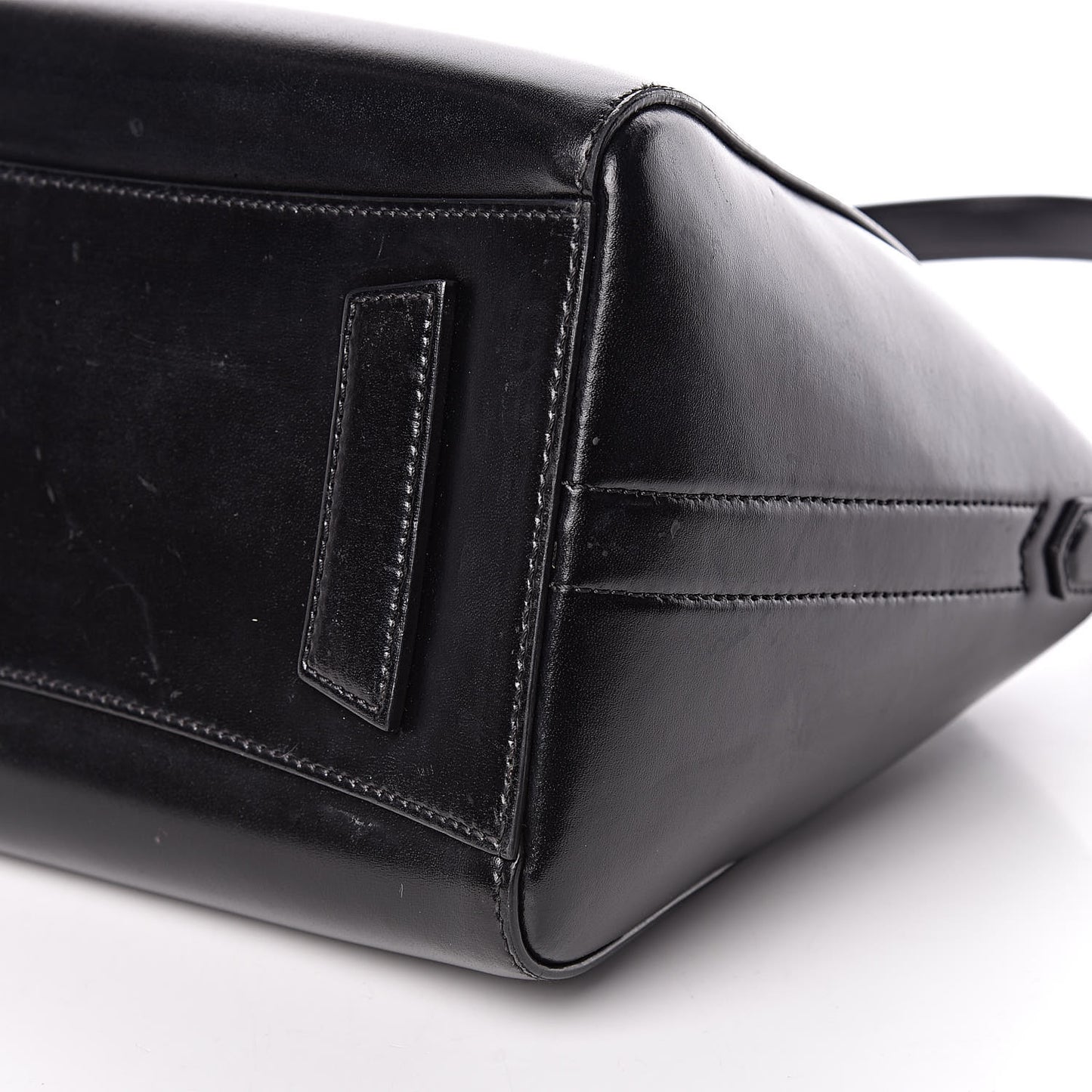 Shiny Lord Calfskin Small Antigona Black