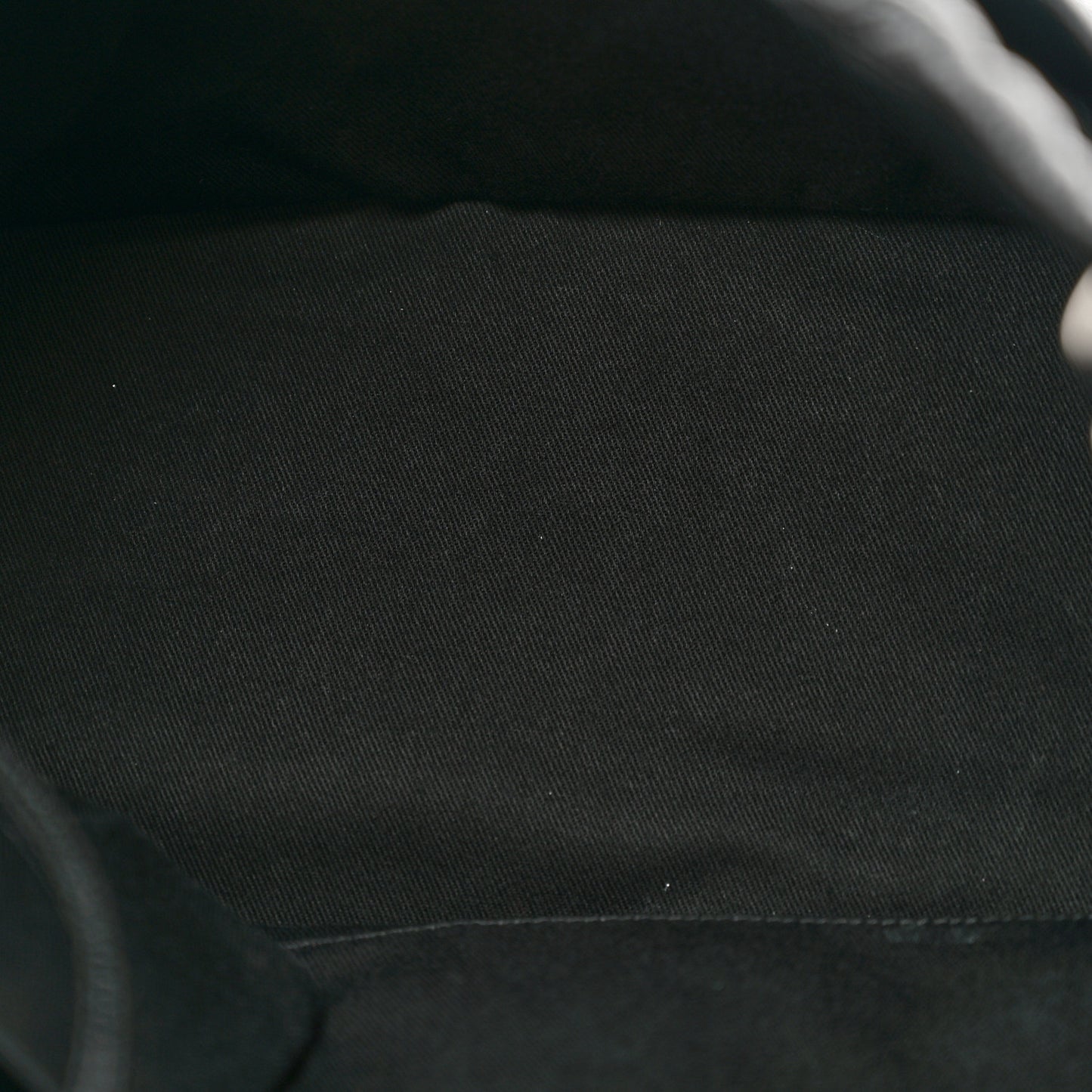 Caviar Natural Beauty Black