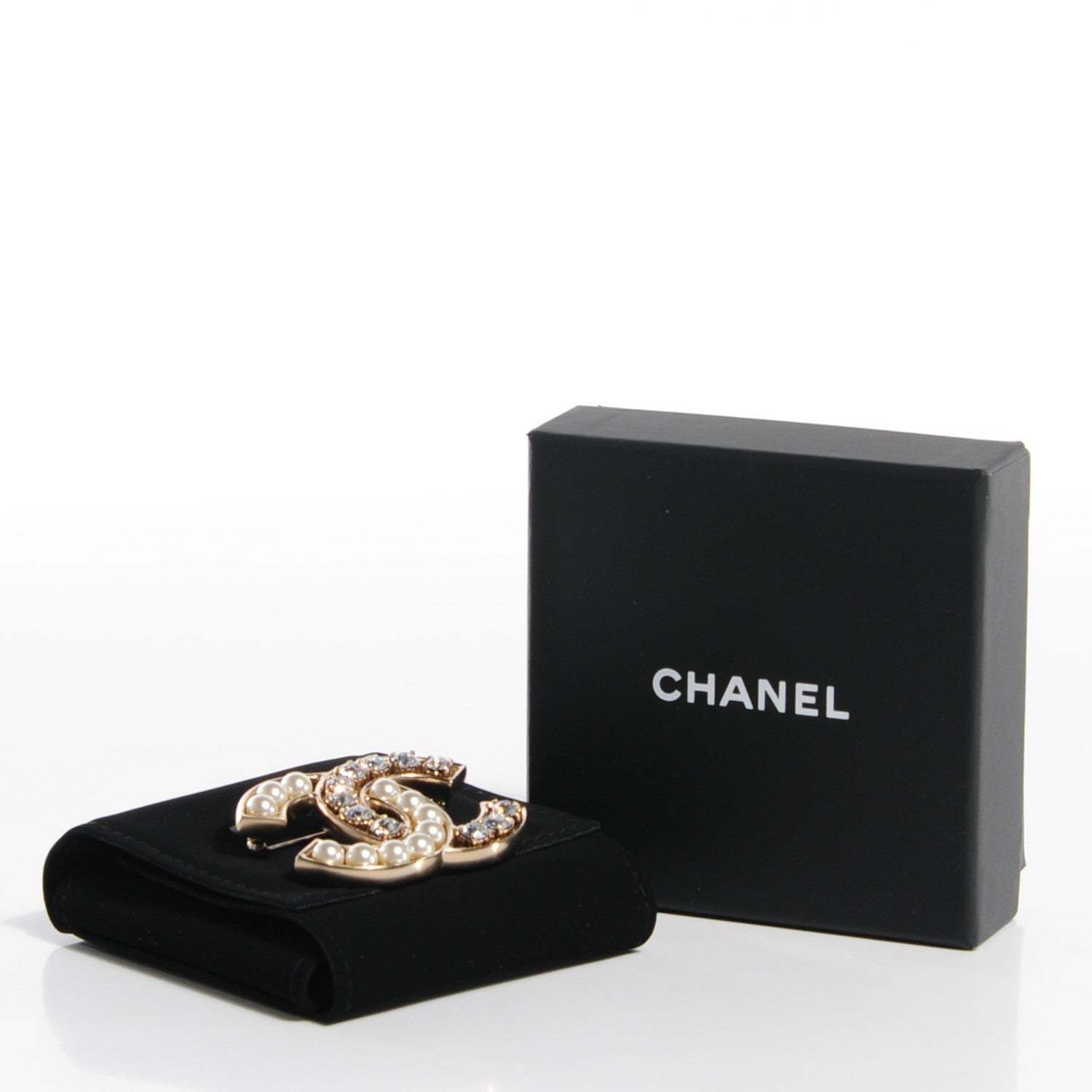 Chanel Pearl Crystal CC Brooch Gold 6 of 6