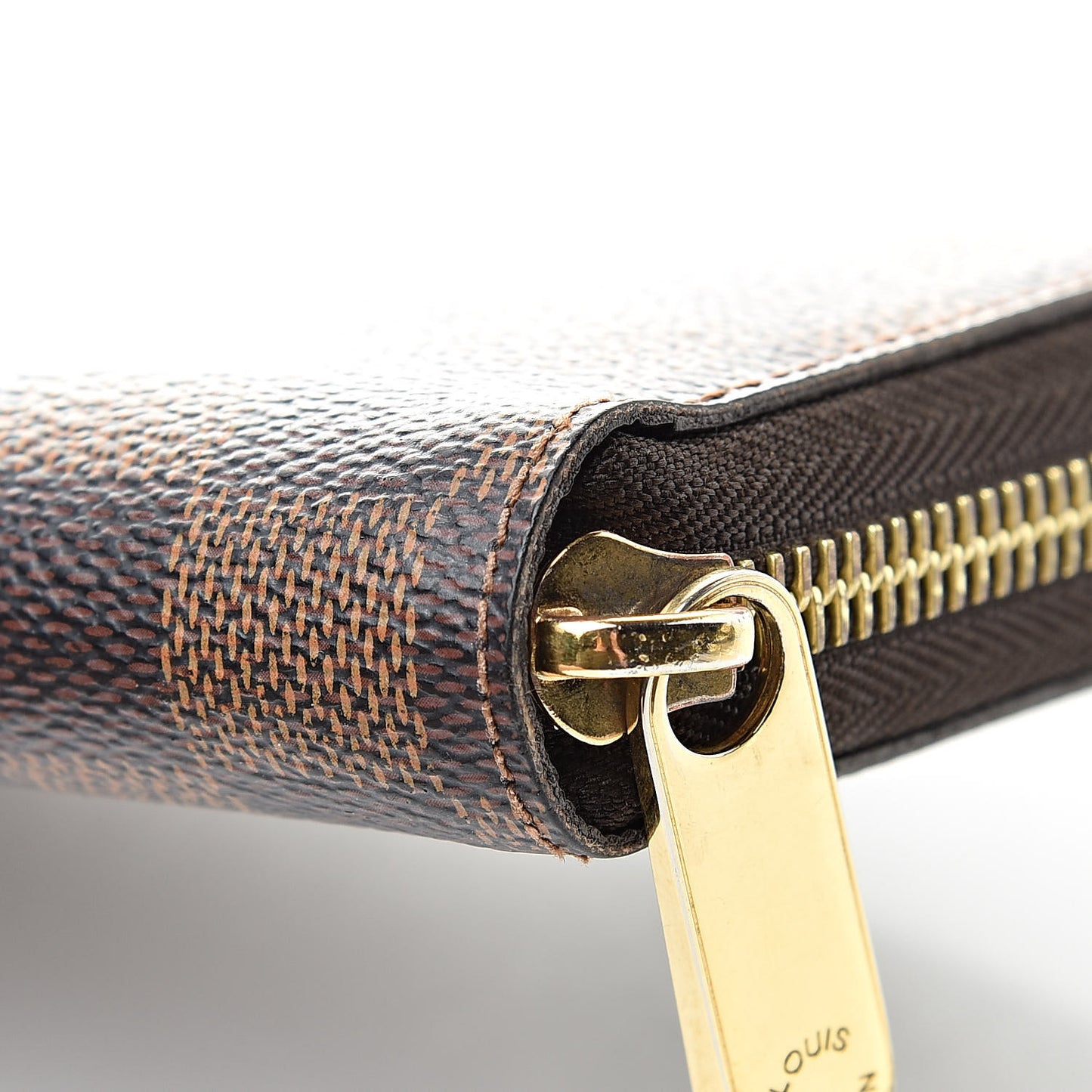 Damier Ebene Zippy Wallet