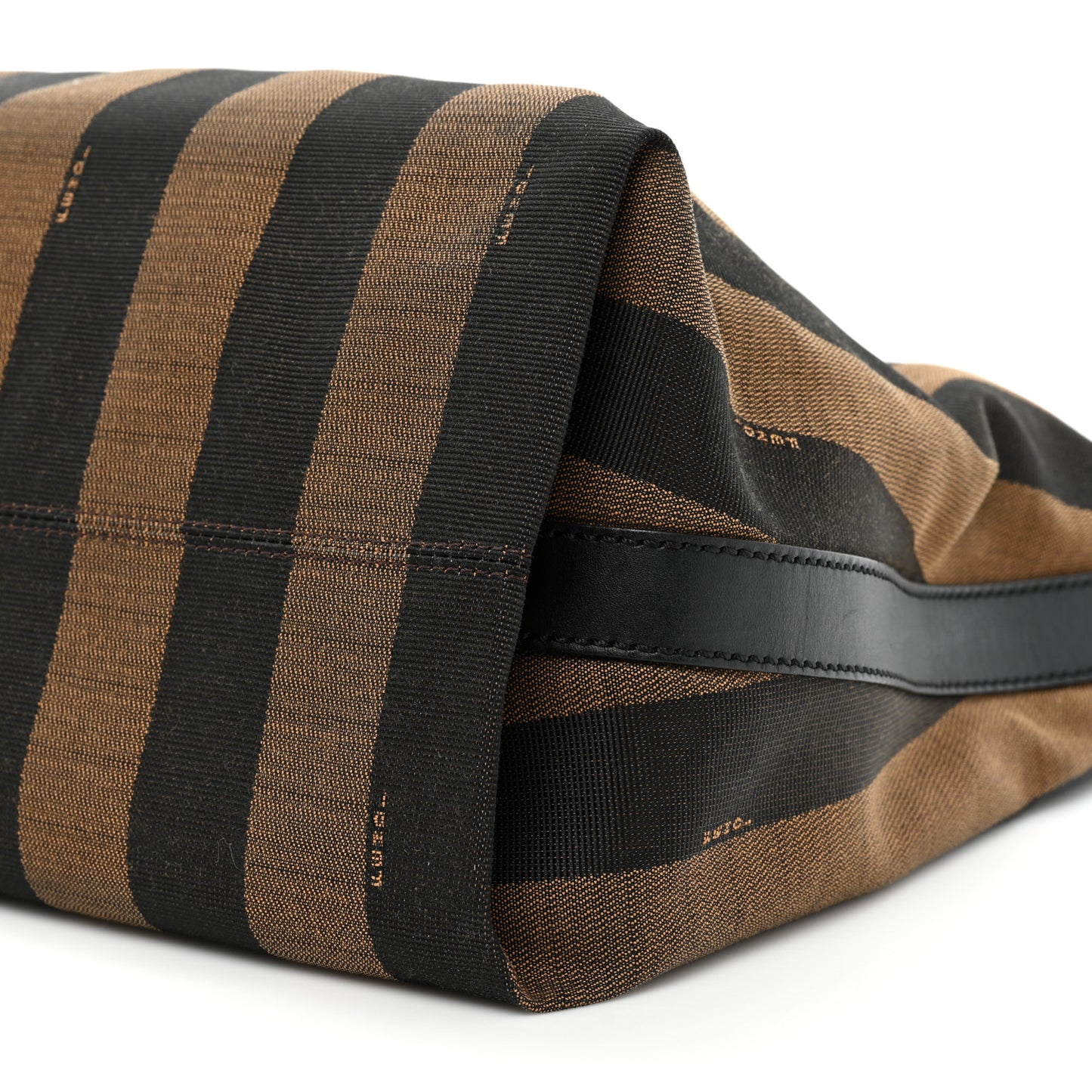 Pequin Cuoio Vegetale Large Hobo Tobacco Rosso Black