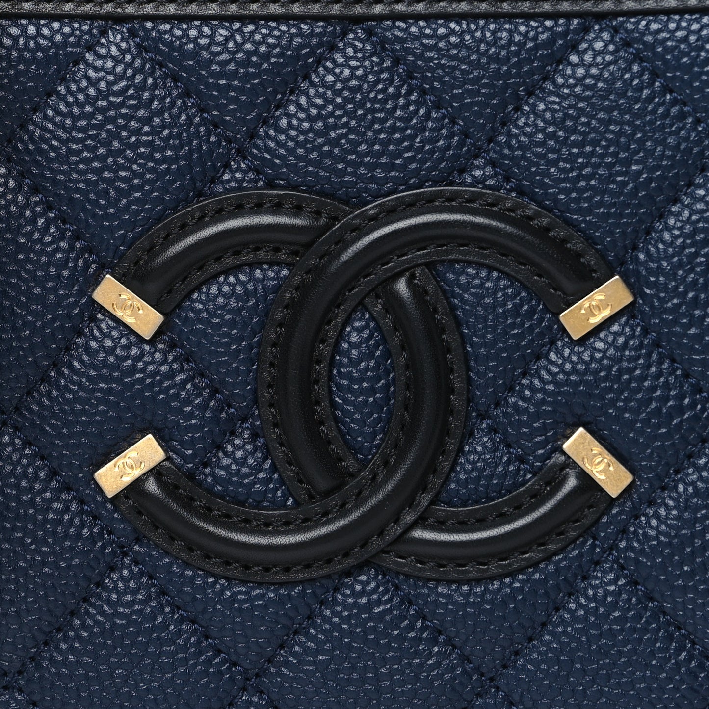 Caviar Quilted Small CC Filigree Vanity Case Navy Black