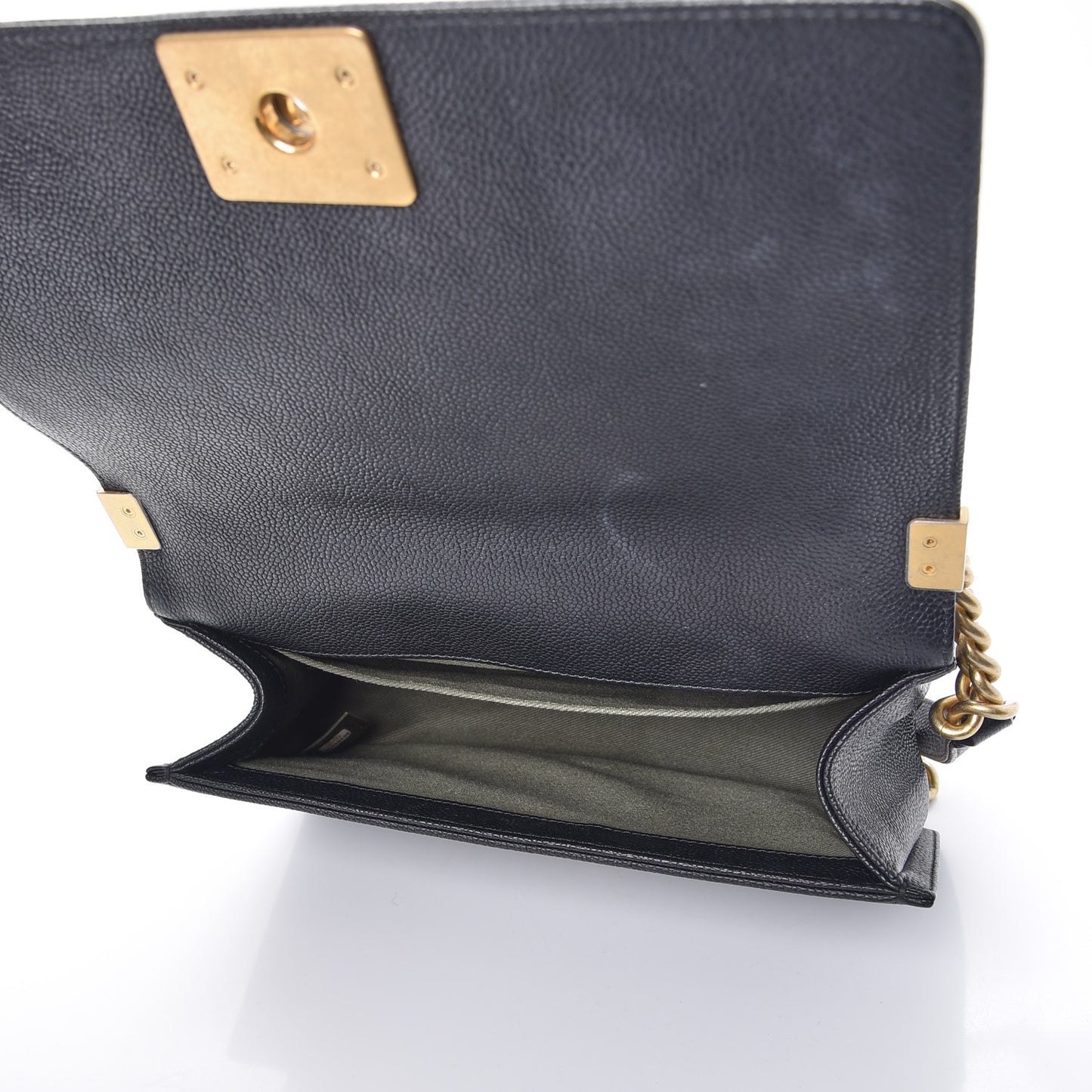 Caviar Quilted Medium Boy Flap Black