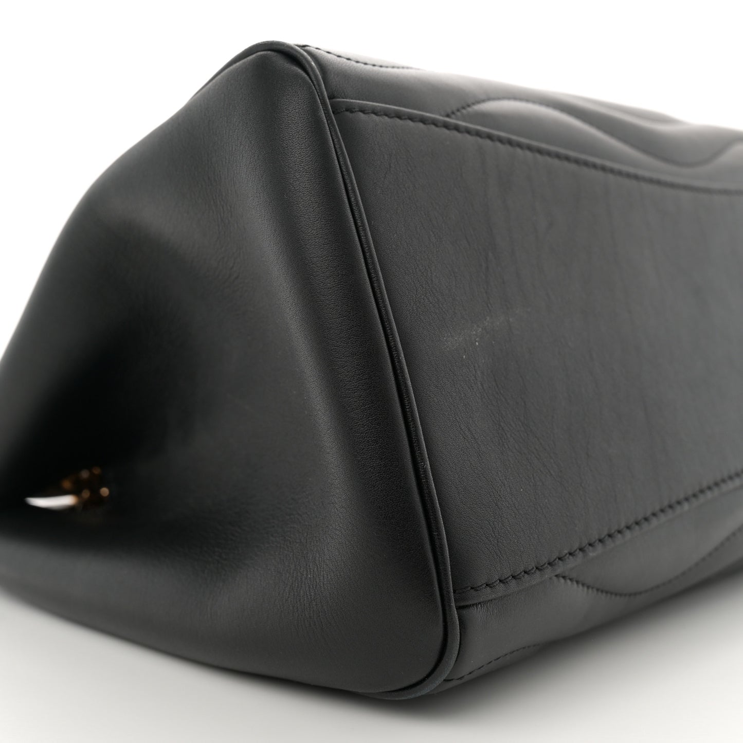 Calfskin New Wave Chain Tote Black