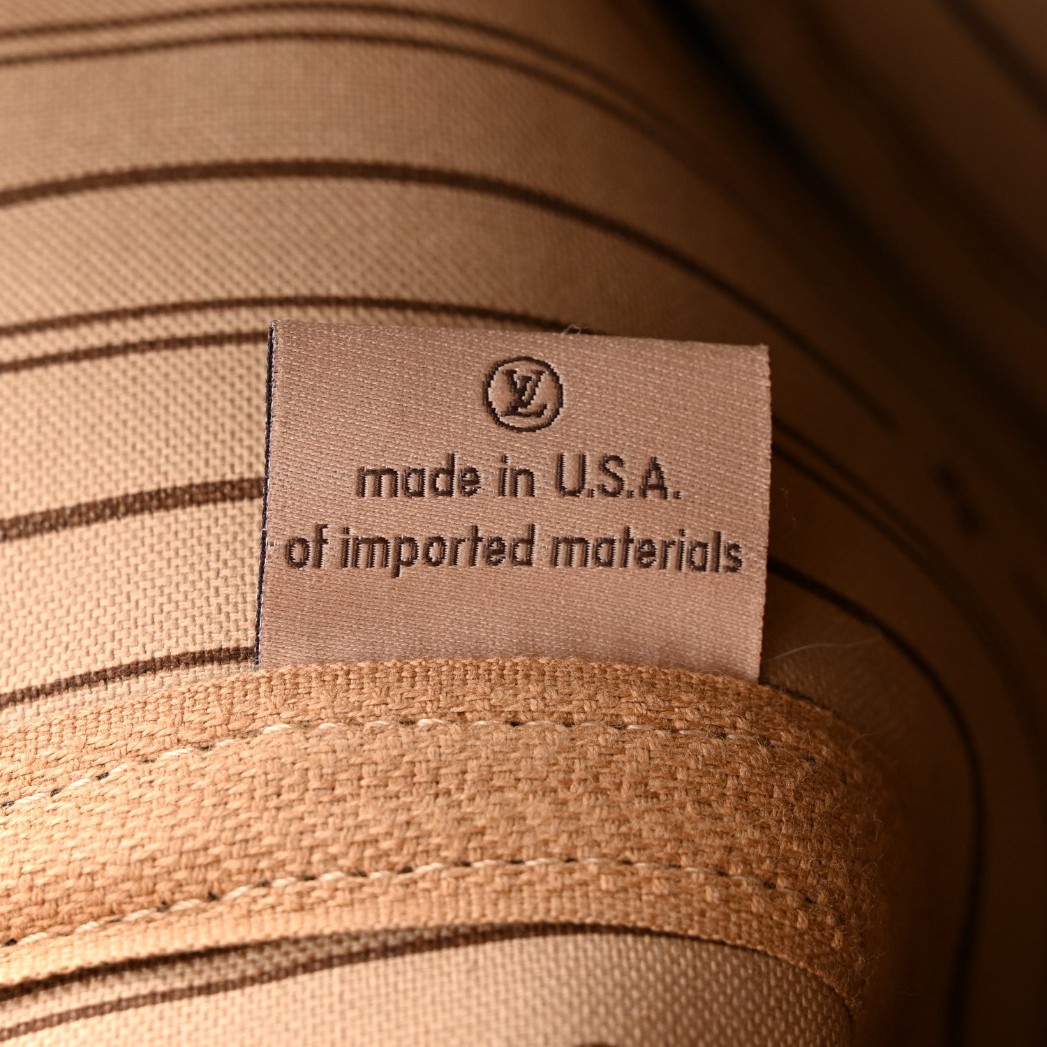 Louis Vuitton Monogram Neverfull MM 7 of 10