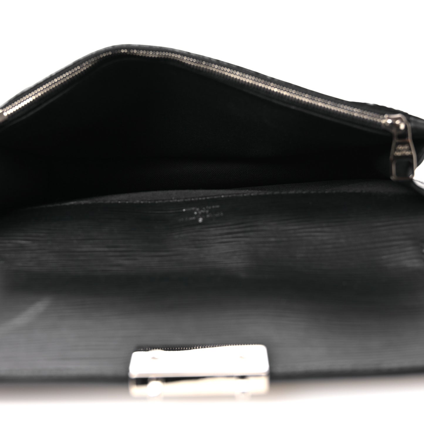 Epi Neo Belaia Clutch Black