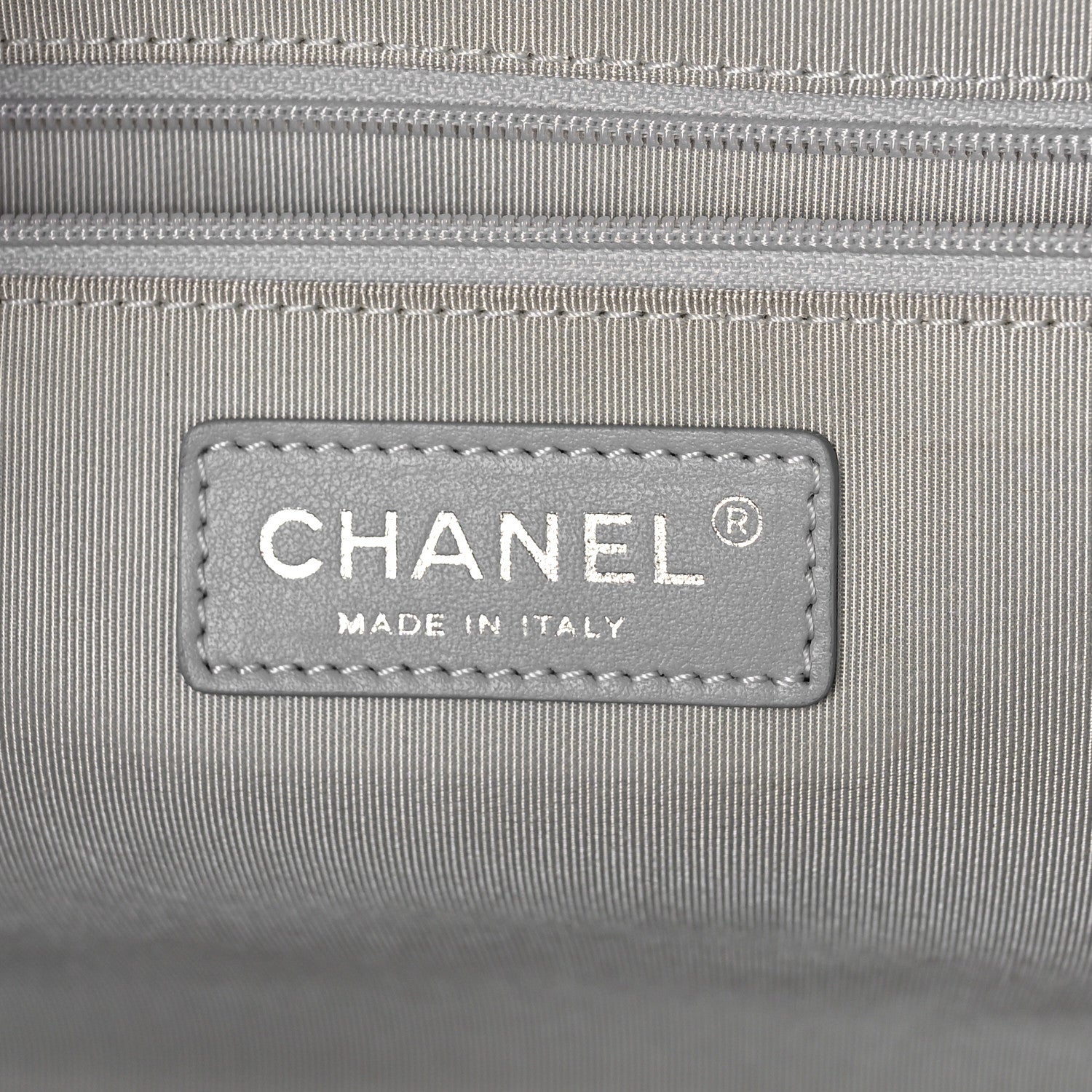 Chanel Metallic Calfskin Quilted Medium Airlines Round Trip Bowling Bag Silver Silver 6 of 9