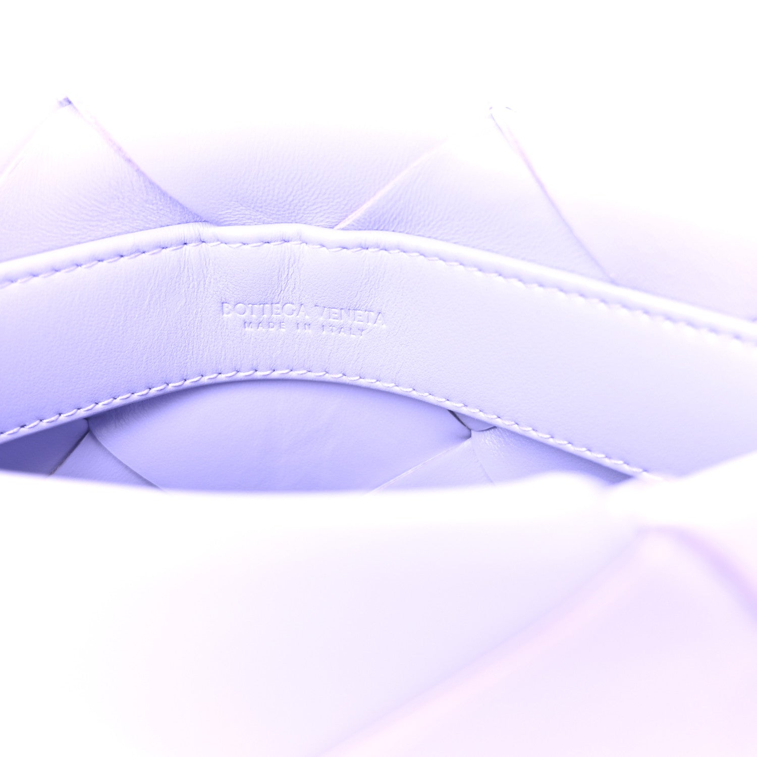 Bottega Veneta Nappa Maxi Intrecciato Clasp Bucket Bag Wisteria