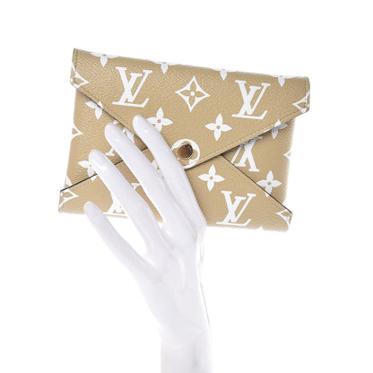 Louis Vuitton Monogram Giant Medium Kirigami Pochette Insert Beige 2 of 7