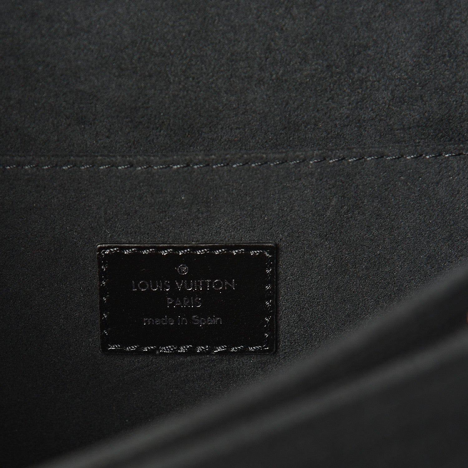Louis Vuitton Reverse Monogram Giant Dauphine MM 6 of 13