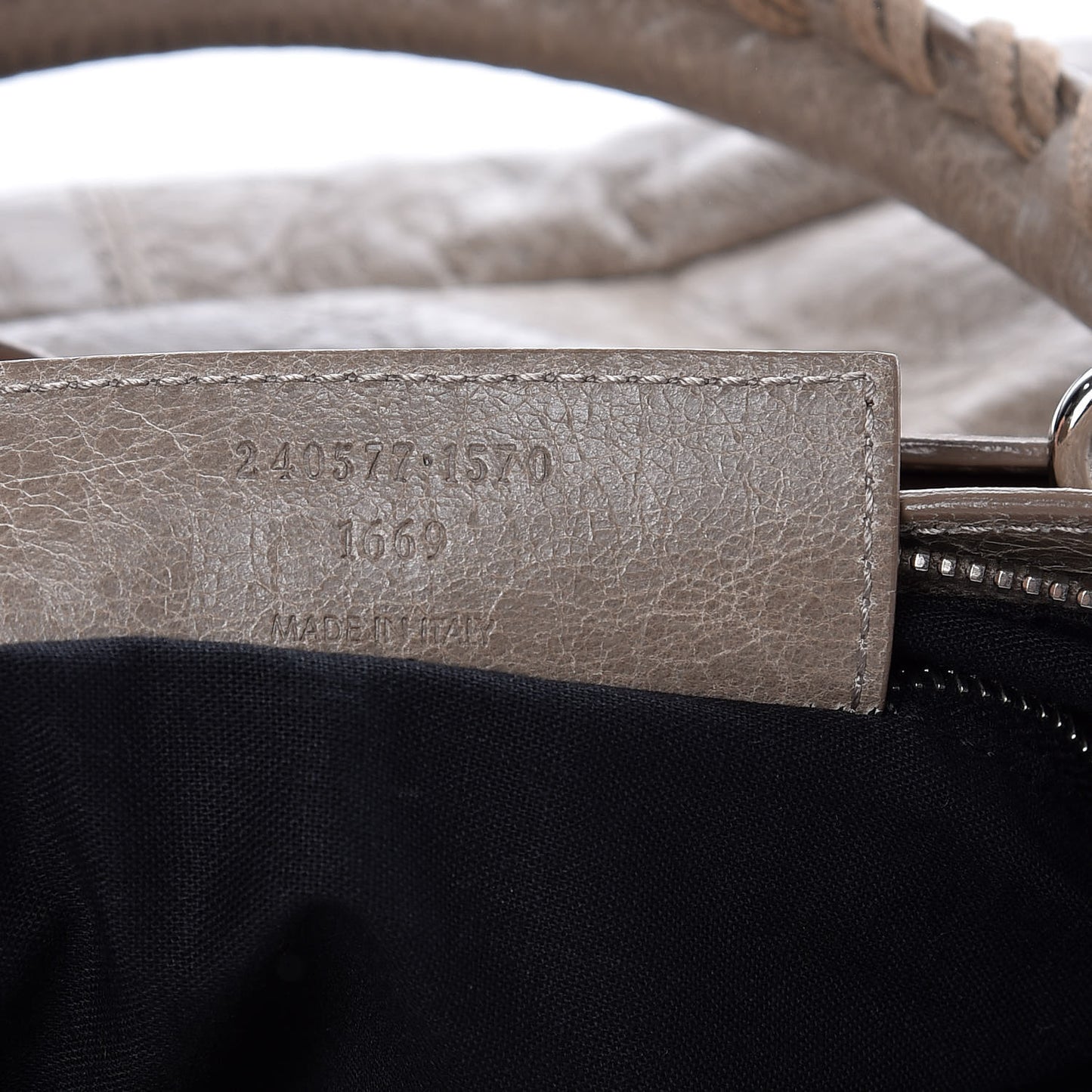 Agneau Giant 12 Silver Hardware First Papyrus