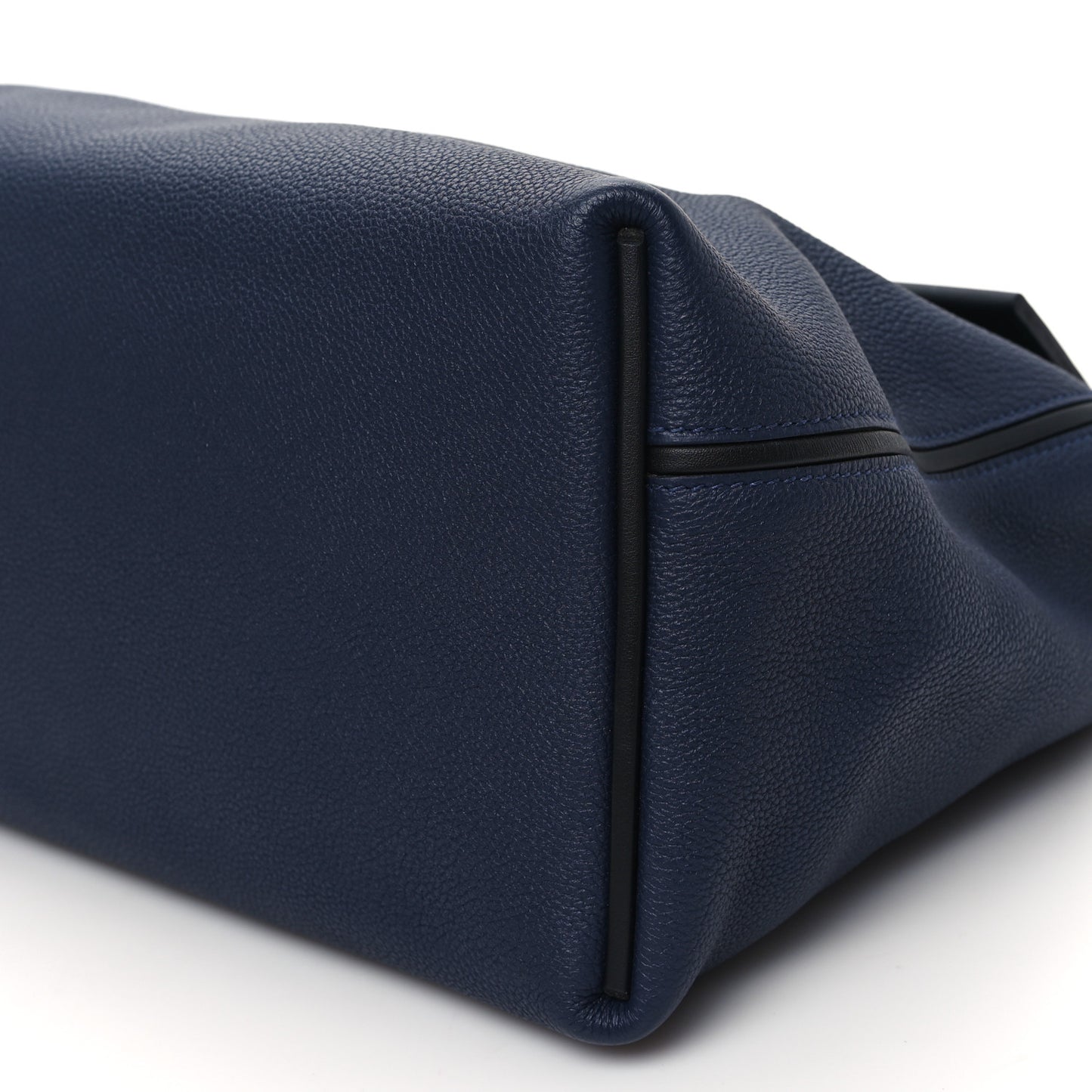 Togo Swift 24/24 35 Bleu Nuit Black