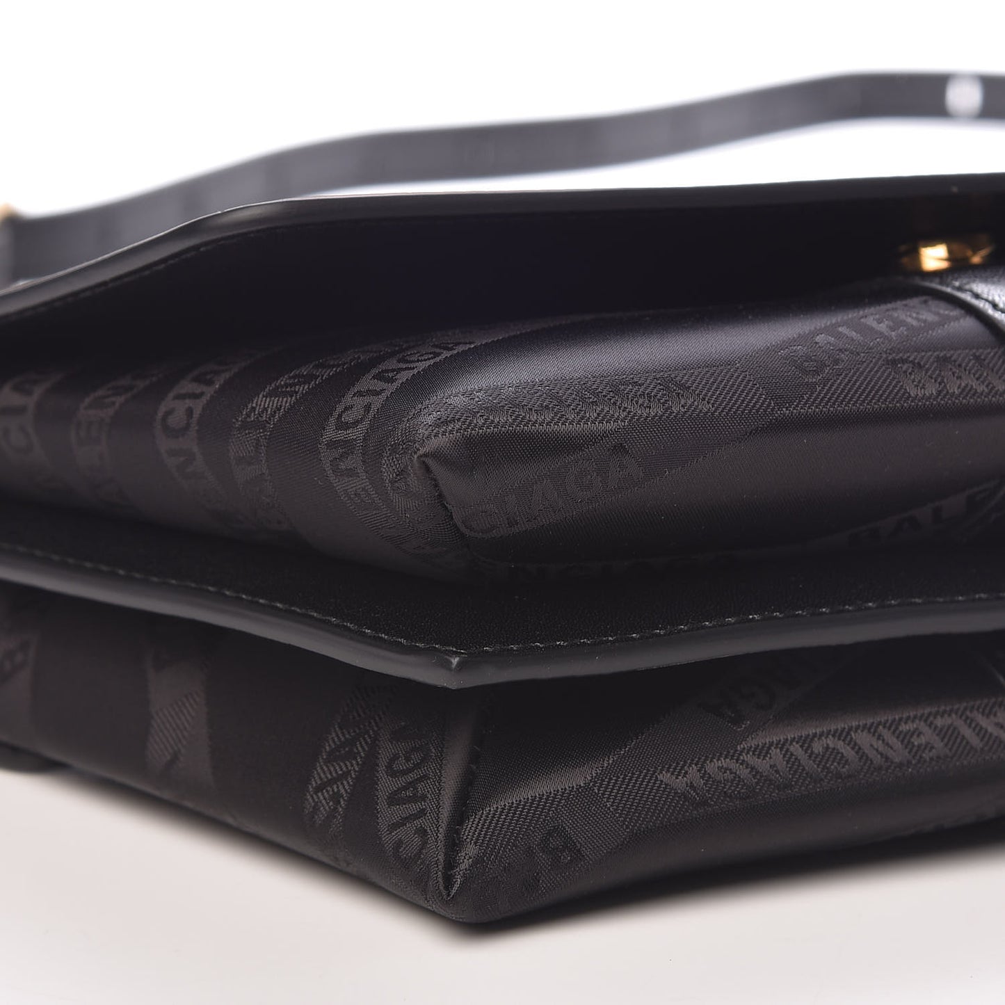 Jacquard Nylon Calfskin Shift Wallet On Strap Black