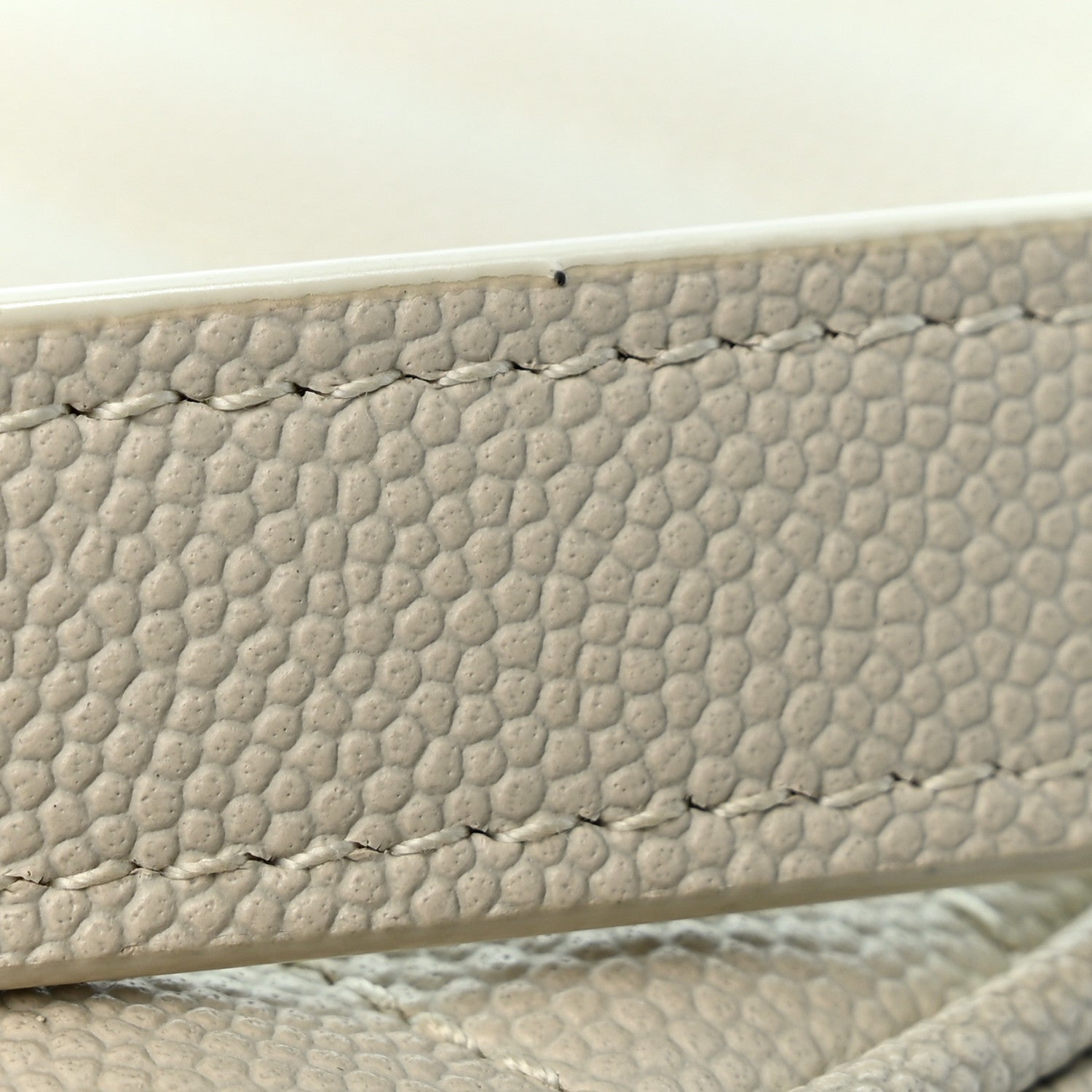 Saint Laurent Grain De Poudre Matelasse Chevron Quilted Round Vinyle Camera Bag Crema Soft 13 of 14