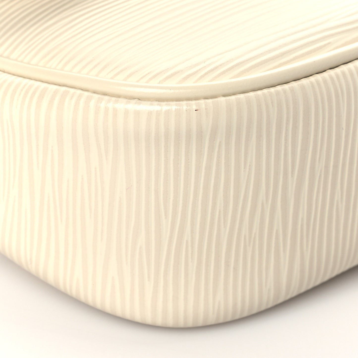 Epi Montaigne Clutch Ivory