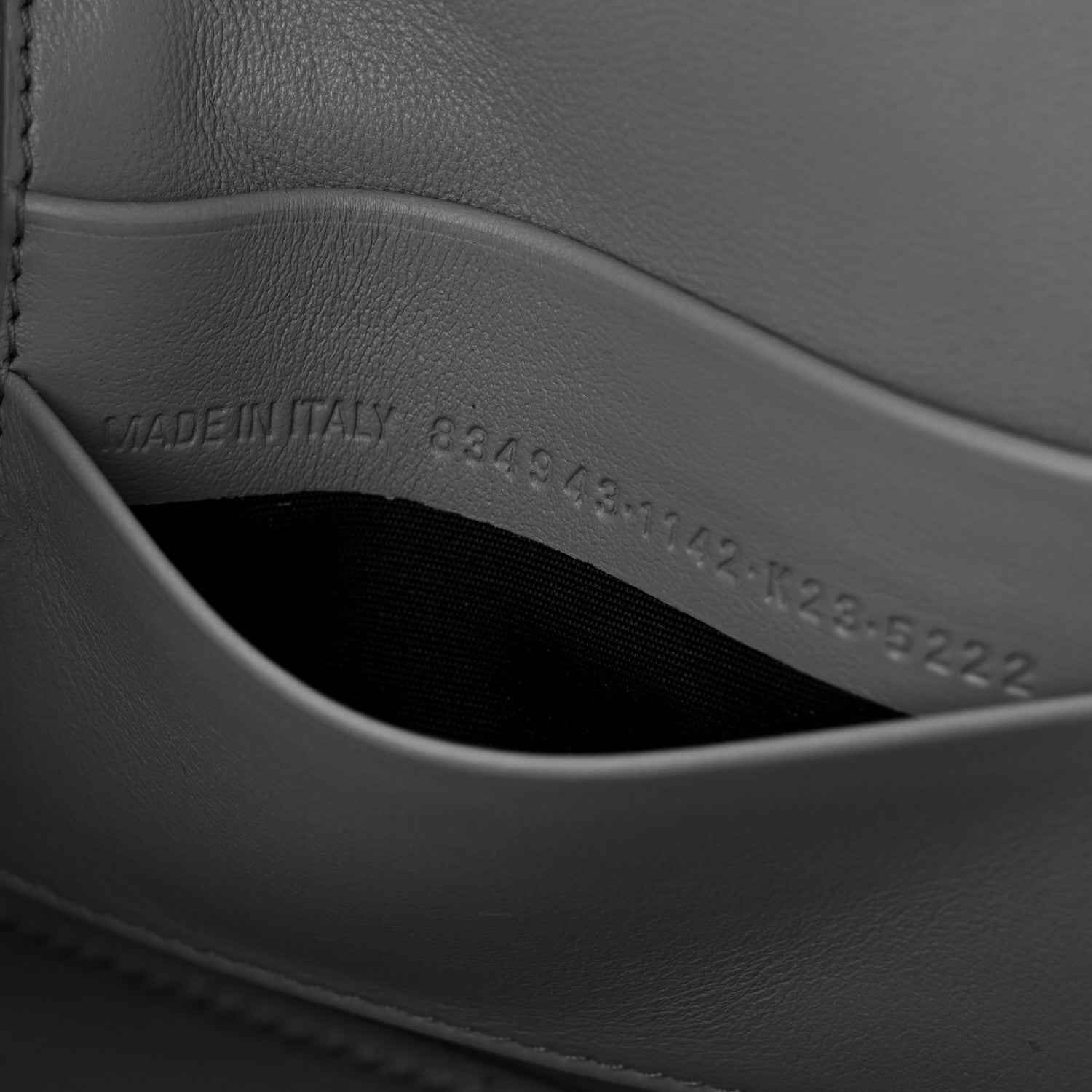Balenciaga Smooth Calfskin Small Bel Air Clutch On Strap Cloud Grey 7 of 11