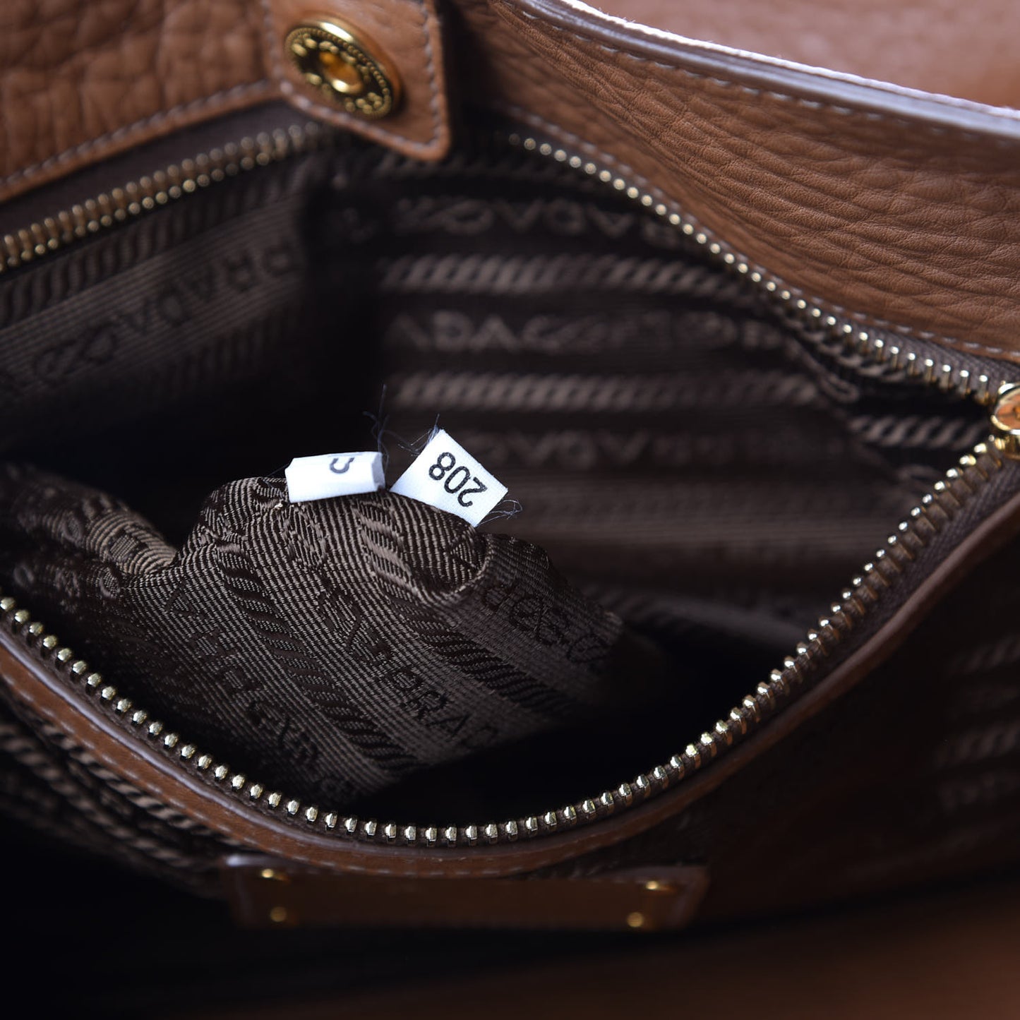 Vitello Daino Side Pocket Hobo Cuoio