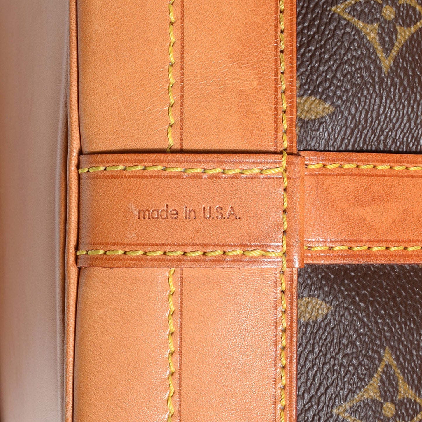 Monogram Noe