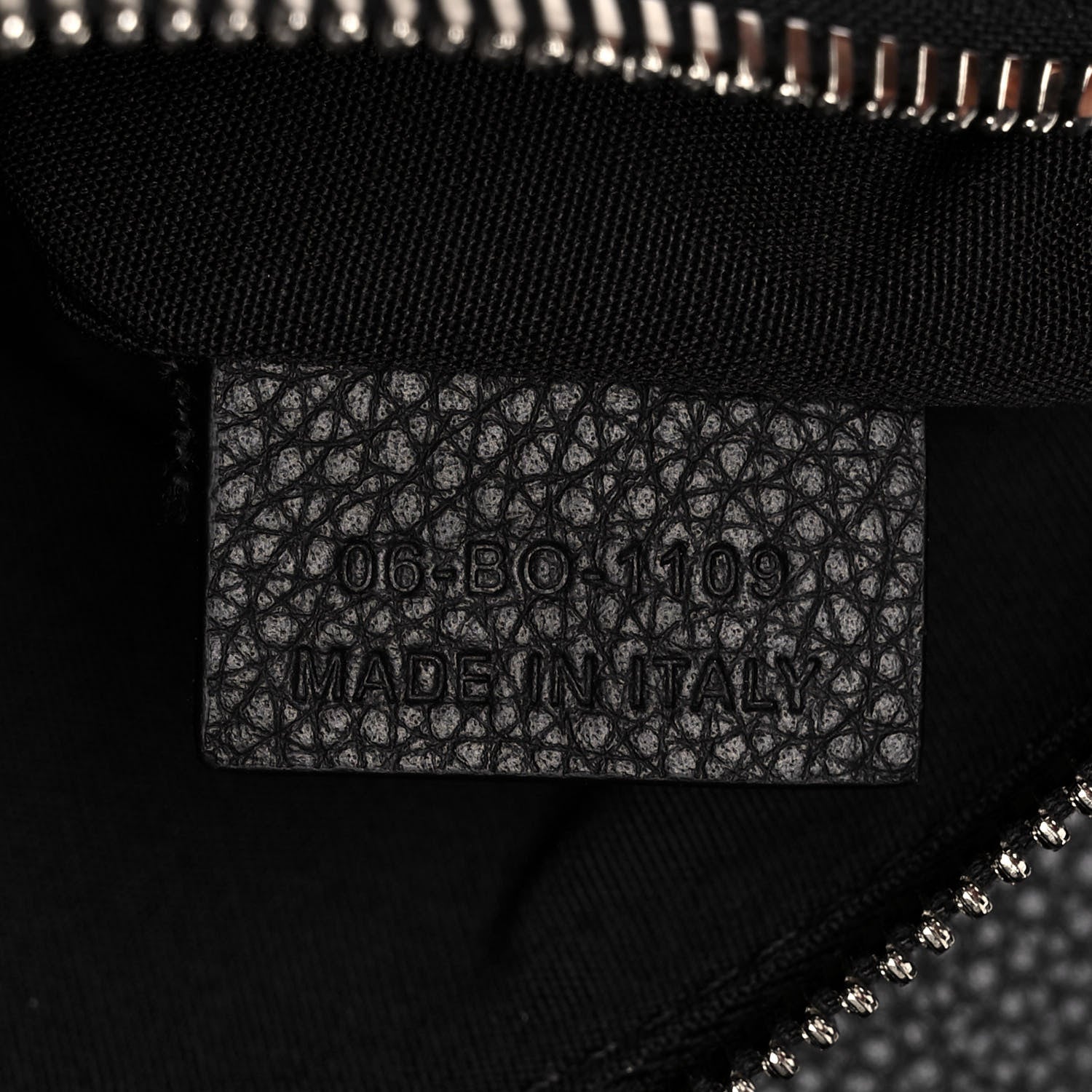 Christian Dior Grained Calfskin Logo Saddle Messenger Bag Black 8 of 11