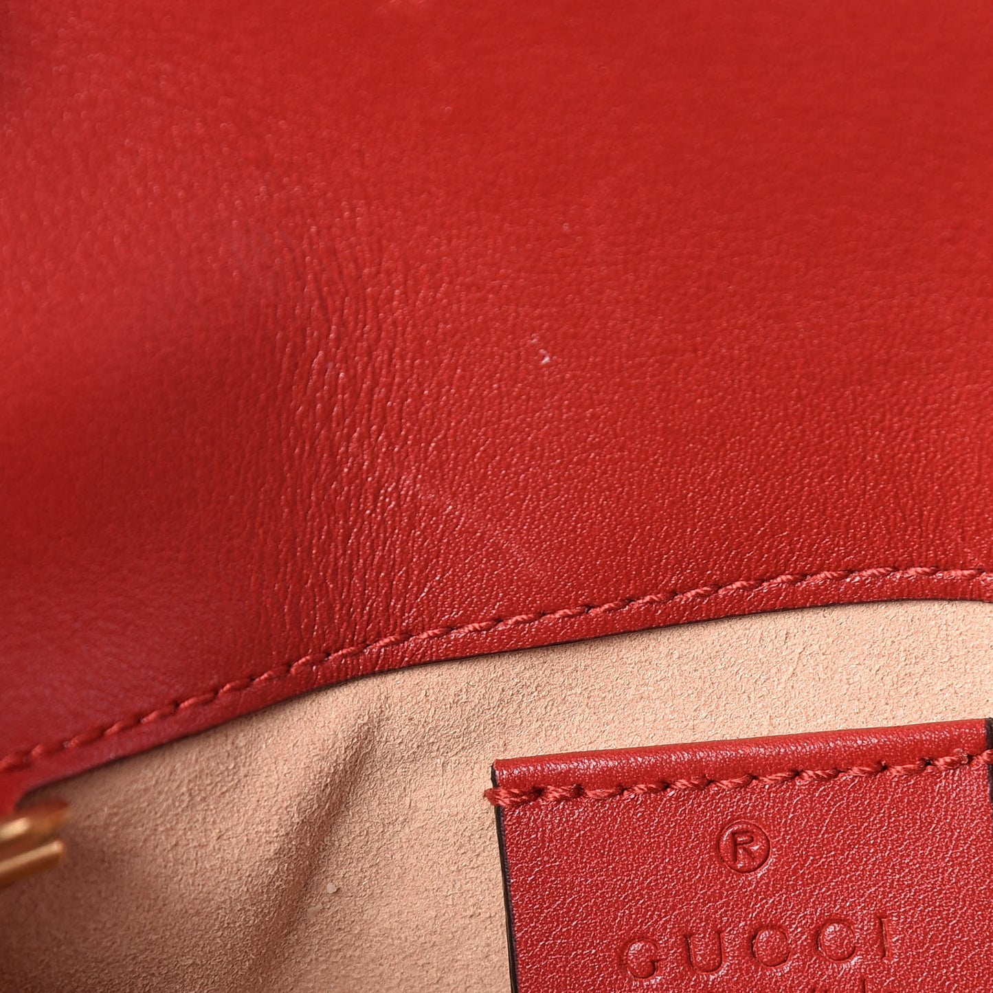 Calfskin Matelasse Super Mini GG Marmont Shoulder Bag Hibiscus Red