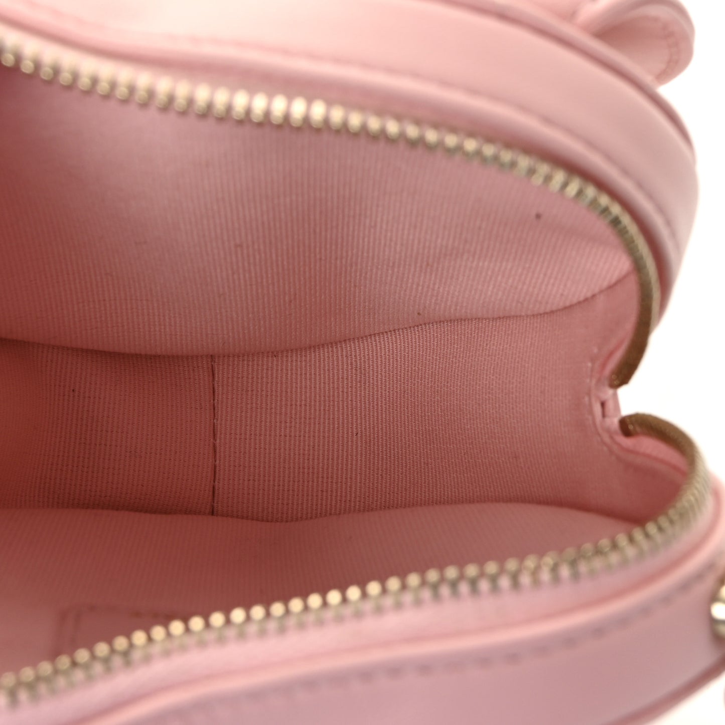 Lambskin Quilted CC In Love Heart Clutch With Chain Light Pink