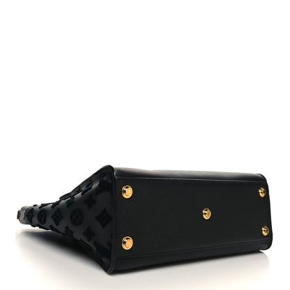 Louis Vuitton Calfskin Monogram Tufting On My Side Black 4 of 9