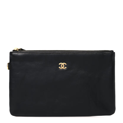 Chanel Shiny Calfskin Chanel 22 Removable Pouch Black 1 of 5
